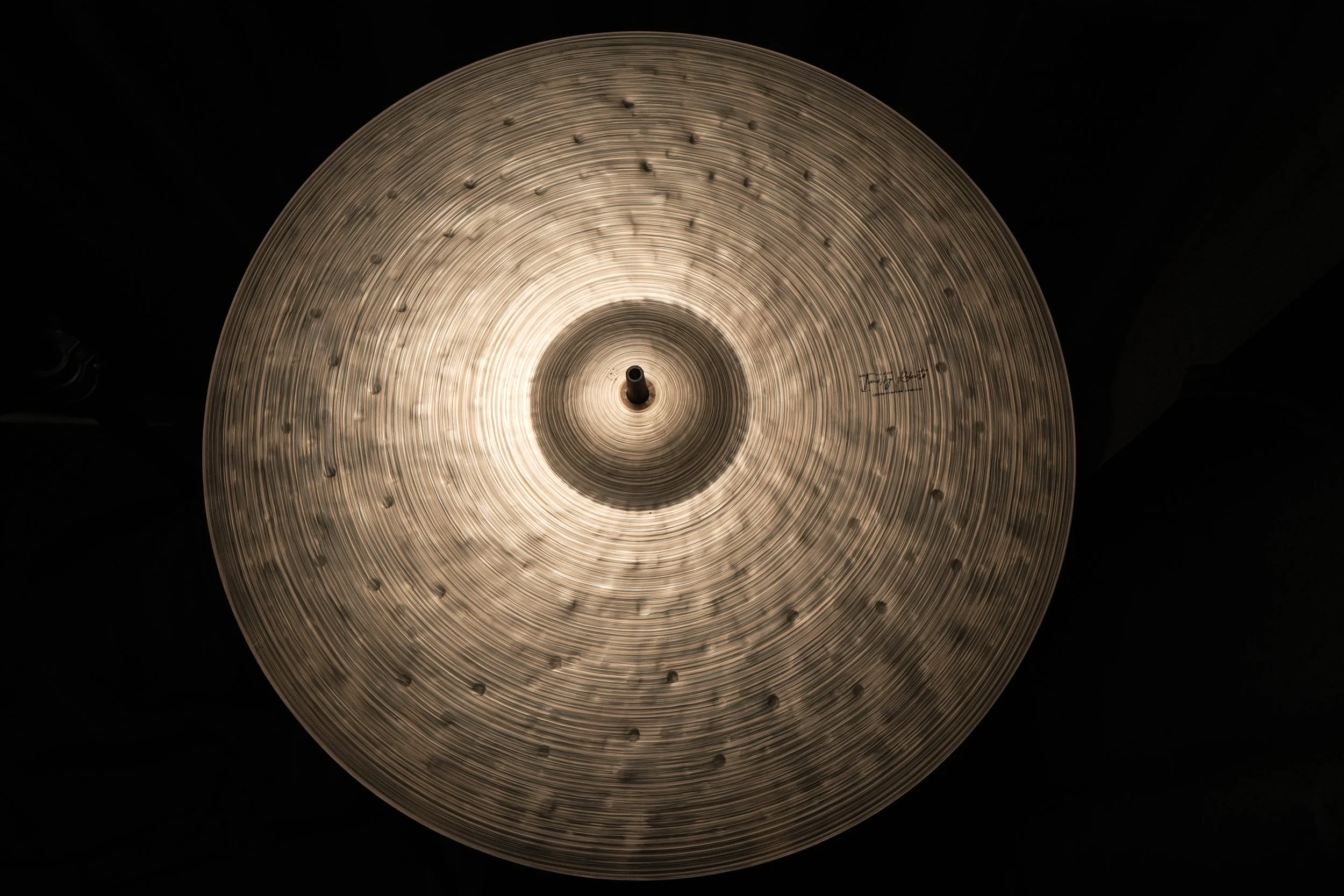 21.75” Landmark HFB 2335g