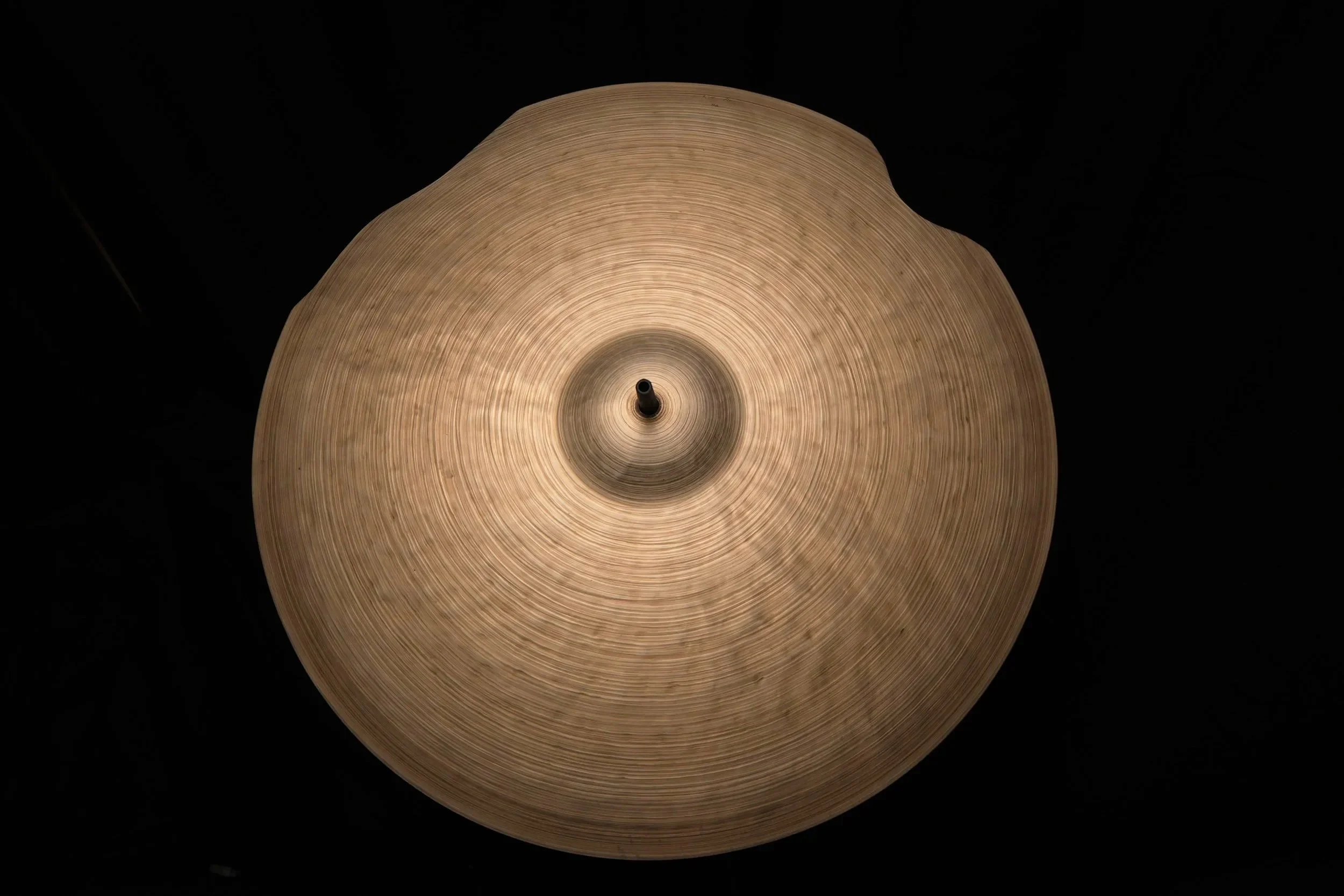 22” ML re:Creation 2447g