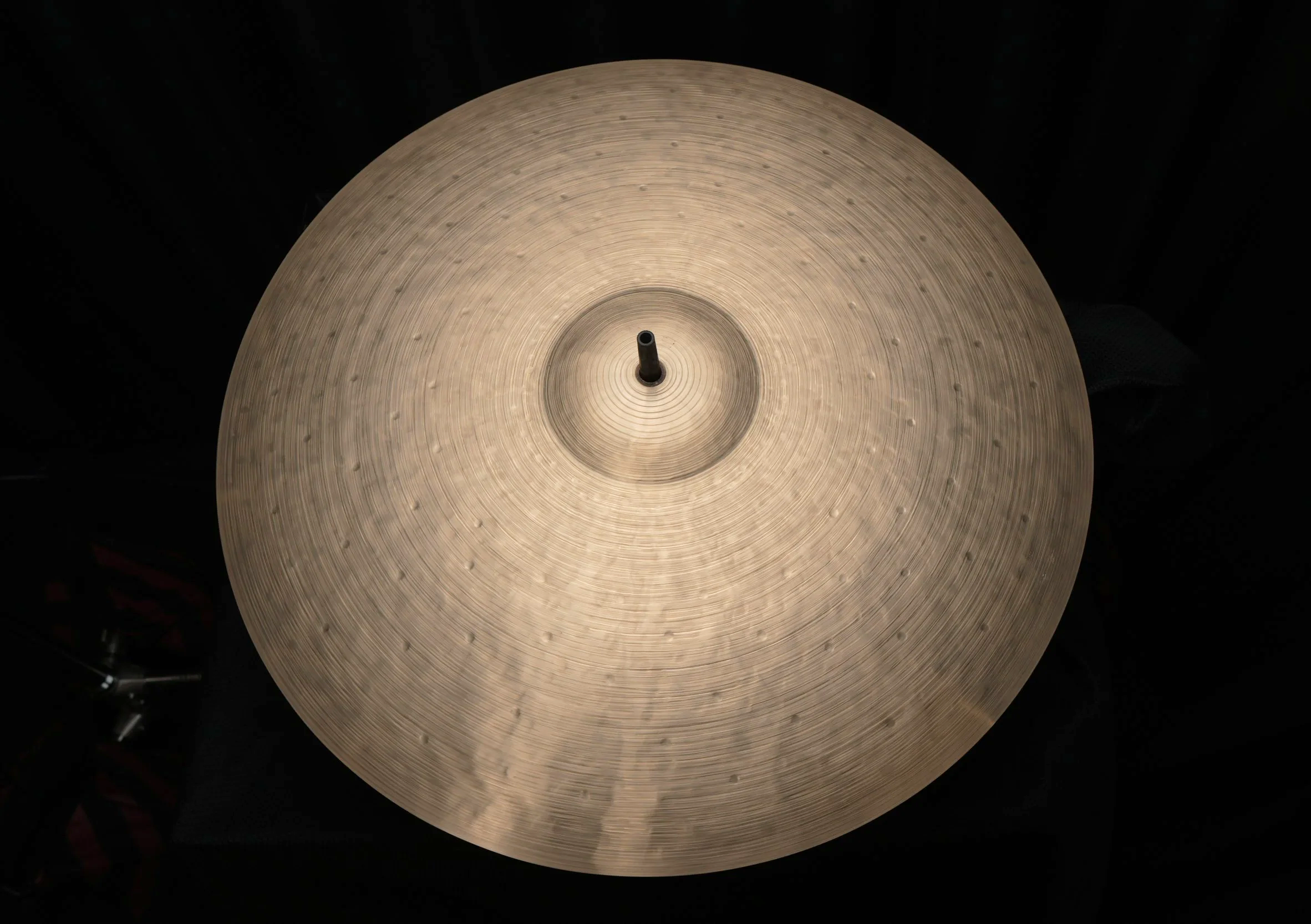 22” re:Creation KRP 2467g