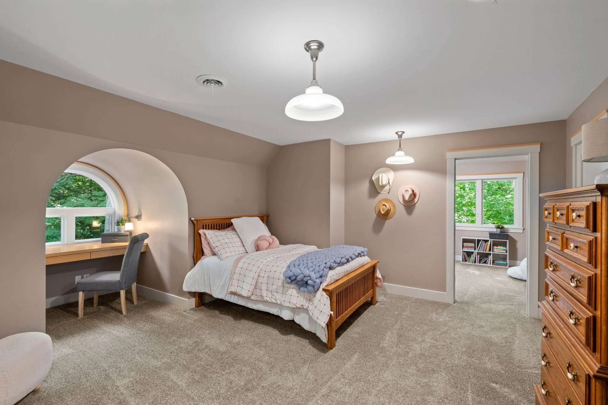 Rooted For Sale Property Photo - 45 Cristofori Circle Orono
