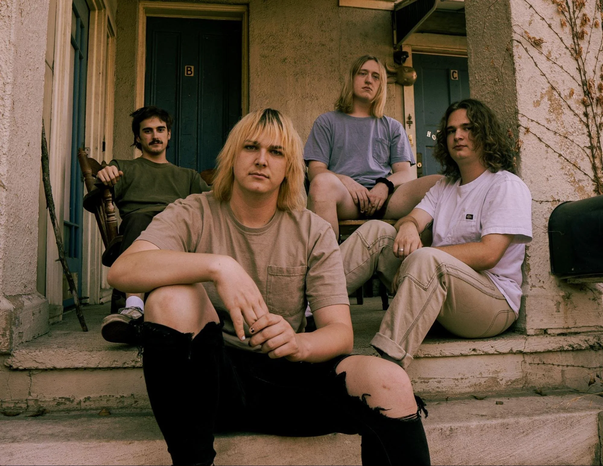 An Interview with Week Knees