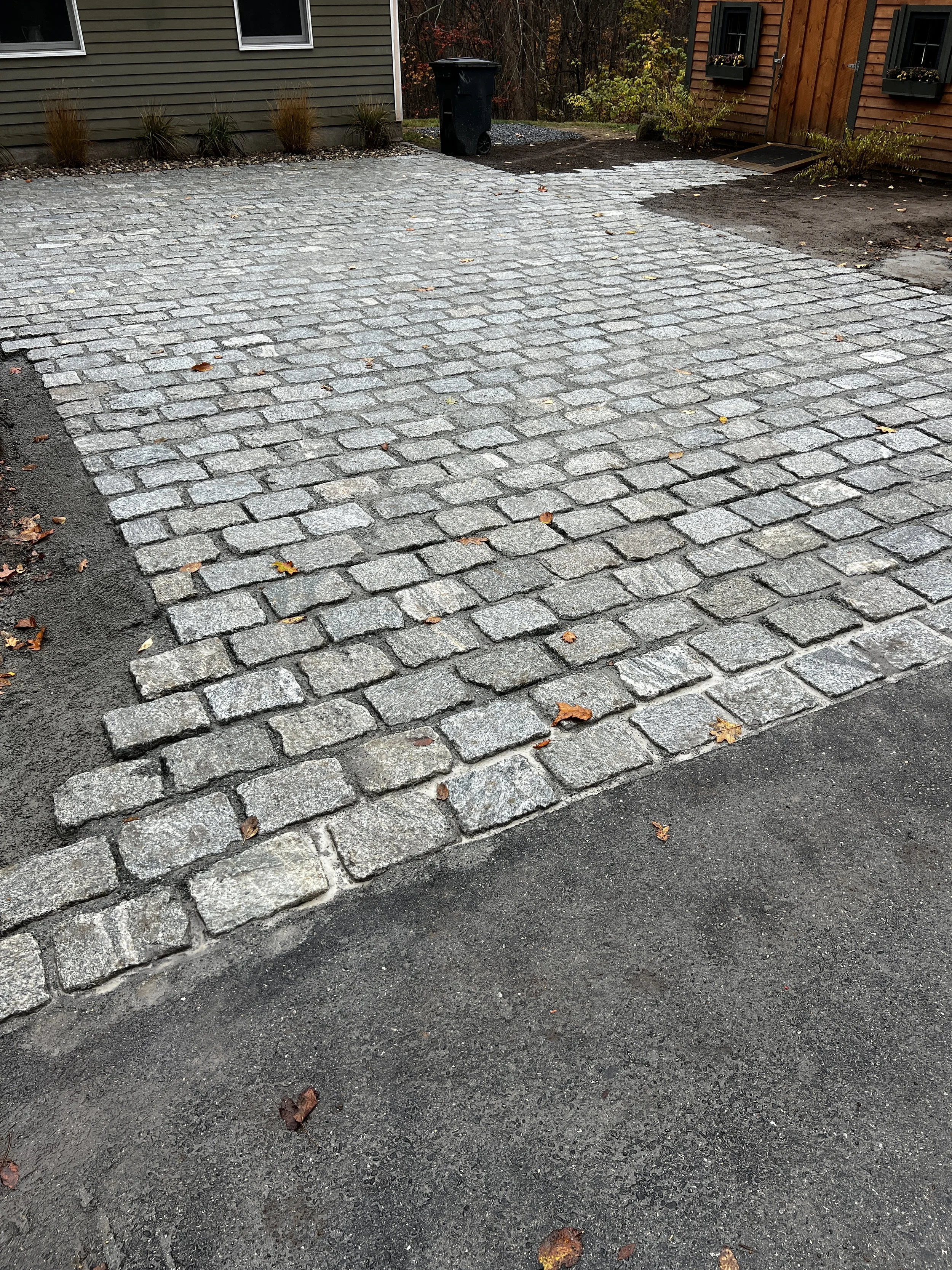 Cobble Driveway 2.JPEG
