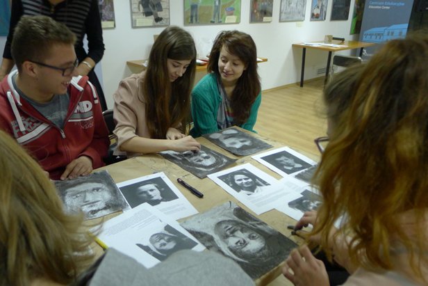 Auschwitz Jewish Center workshop-P1000162.jpg