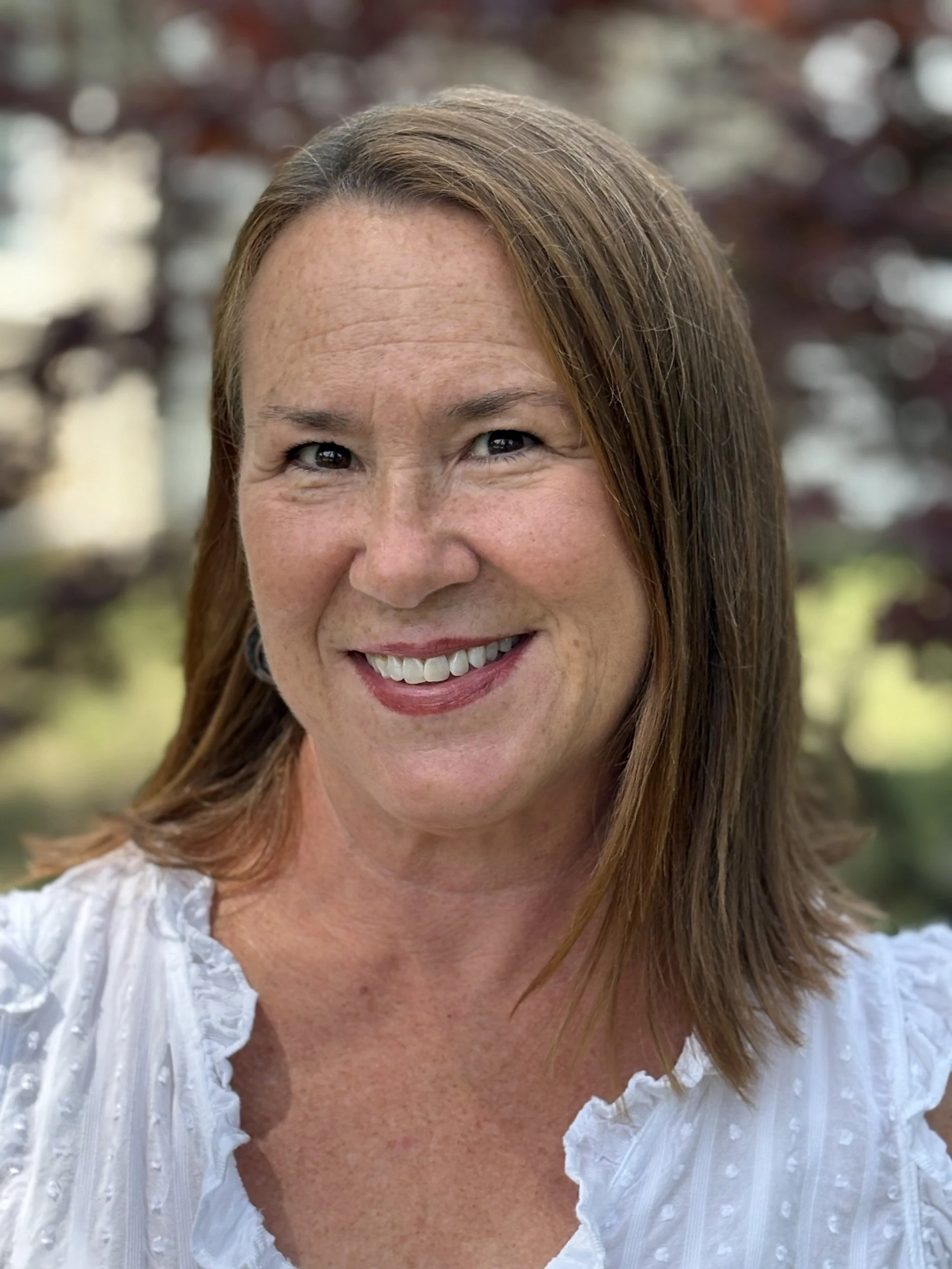 Nature’s Syntax: Anaphora and the Shaping of Solace in Roethke and Mary Oliver: A talk by Karen Lulich Horwath.