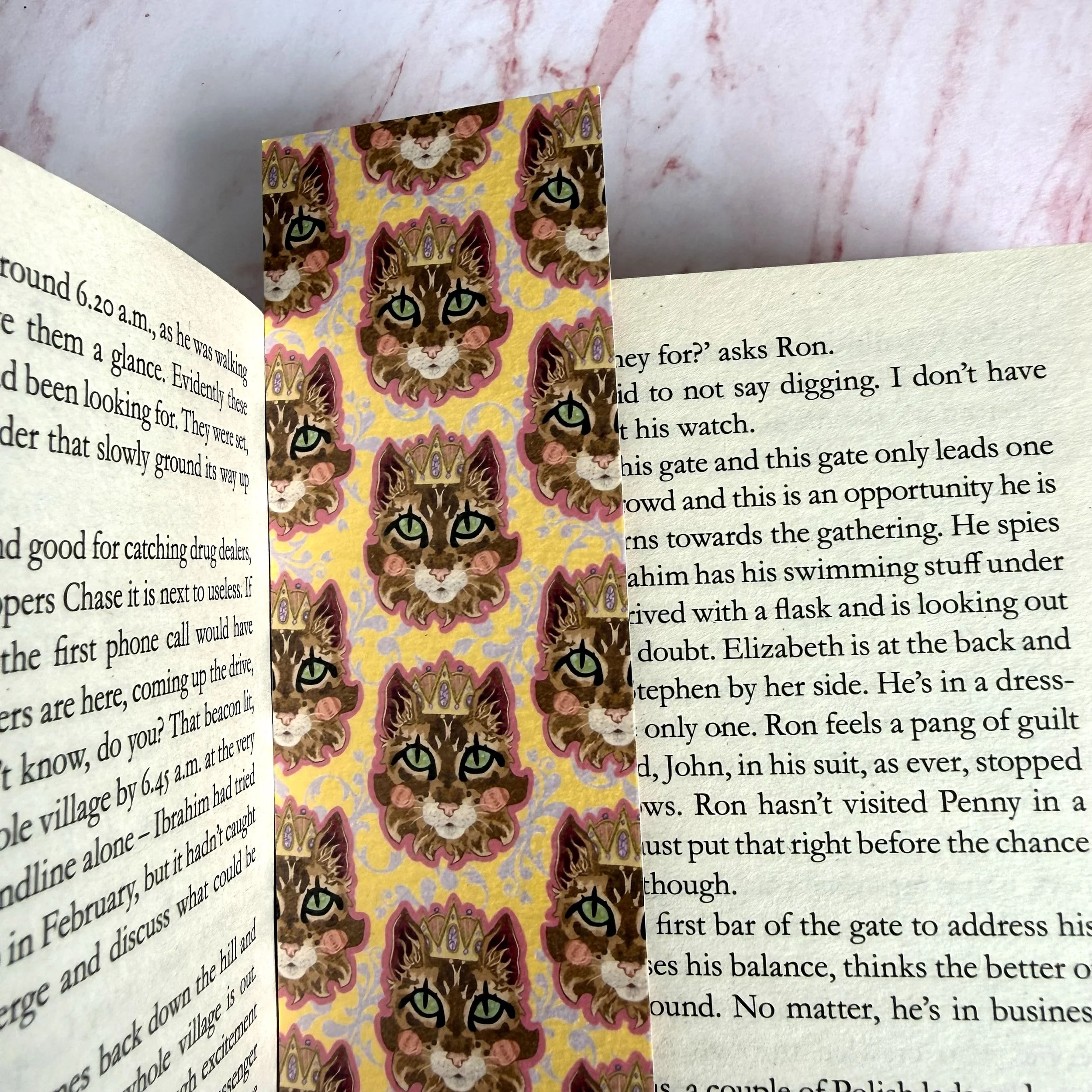 royal cat bookmark 3.jpg