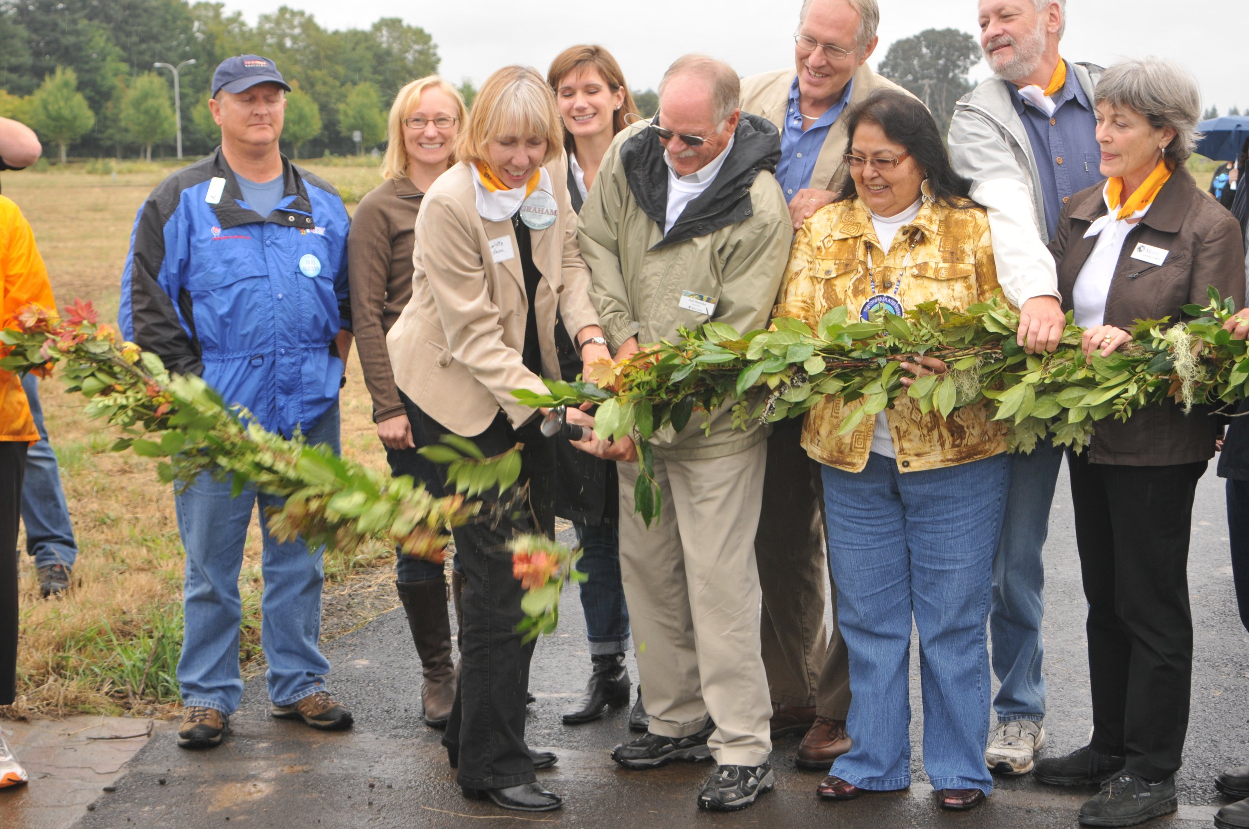 Lehan cuts ribbon to celebrate the opening of Graham Oaks Park in 2010.