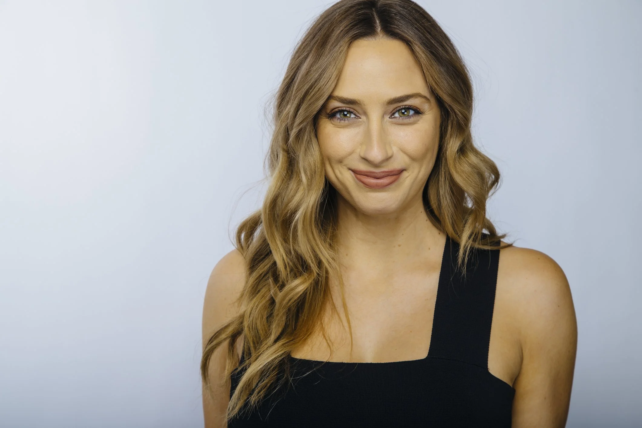 Lyndsi LaRose as Sandra