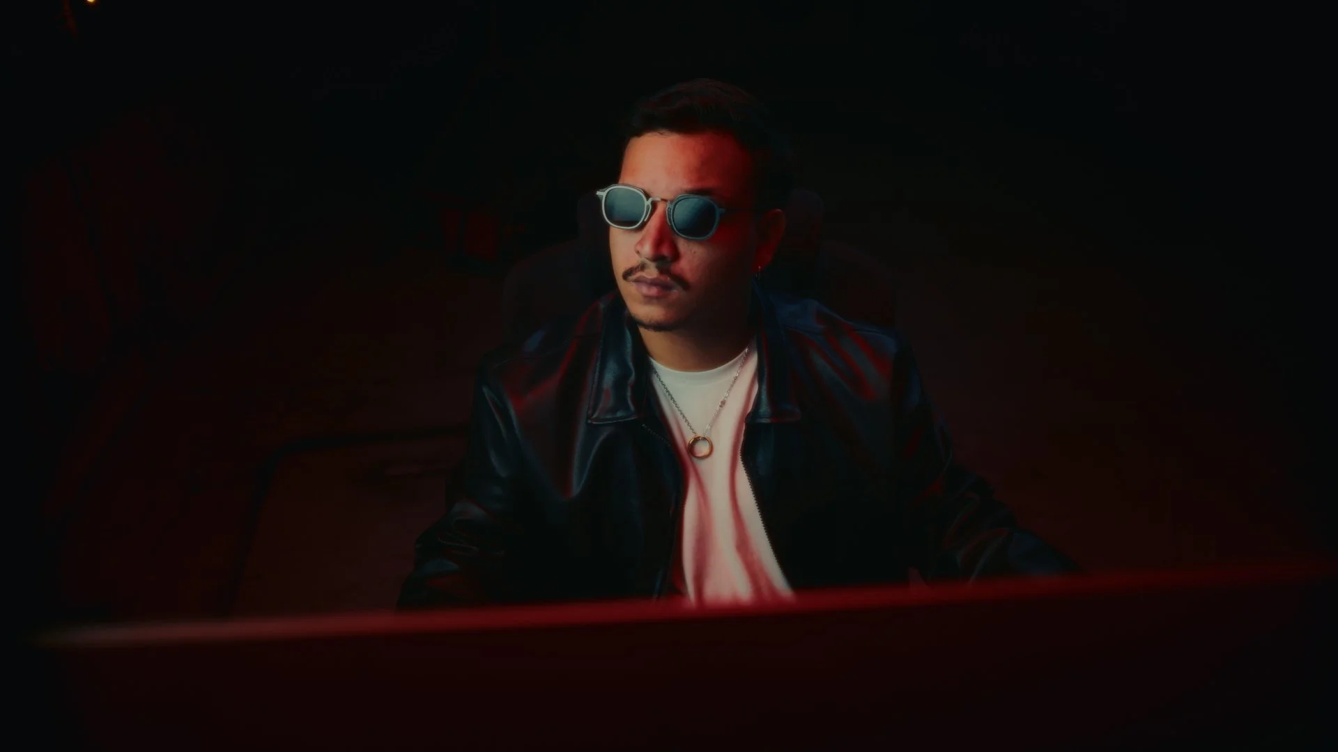 Still 2025-12-08 233233_1.1.4.jpg