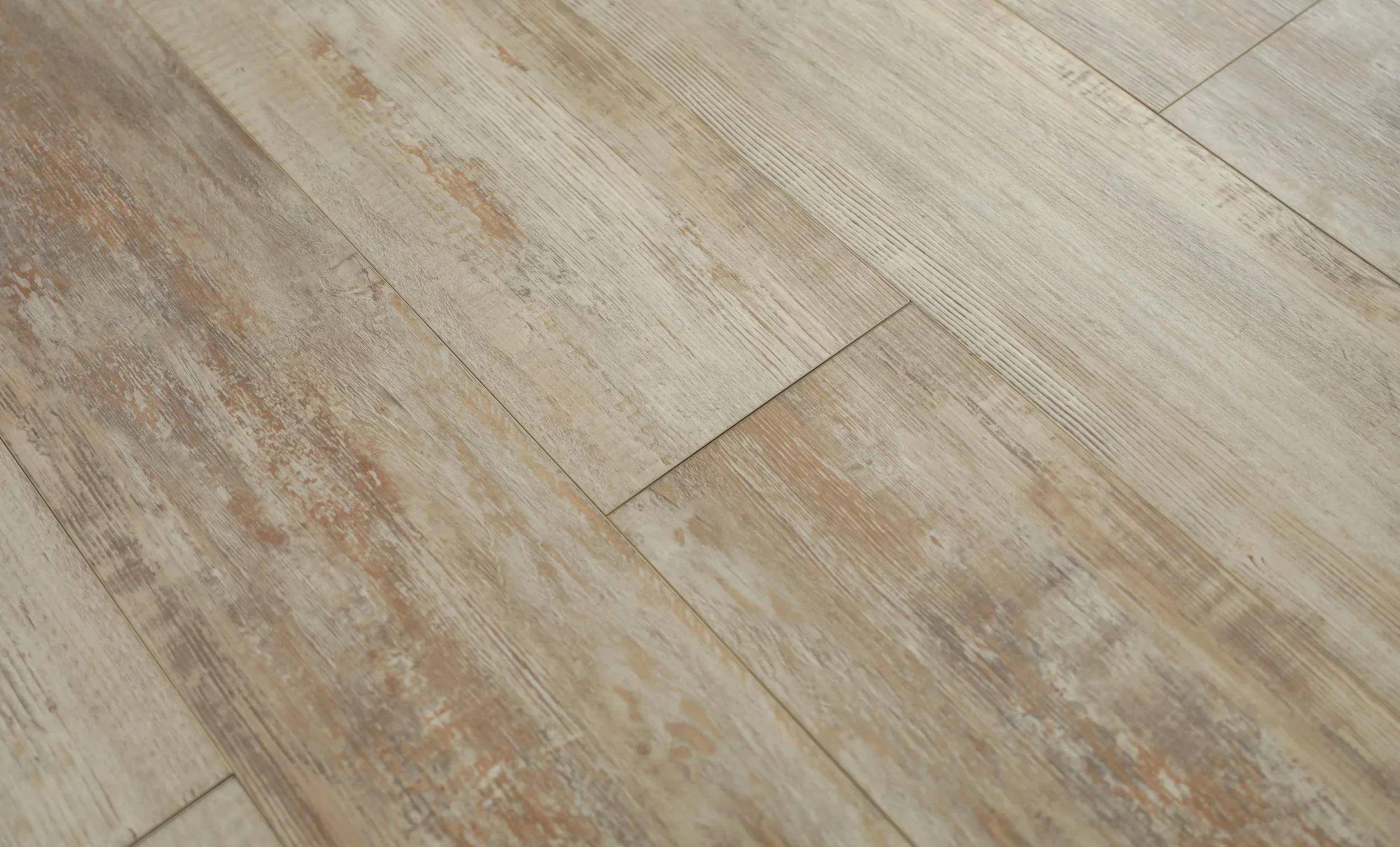 LVT+84214.jpg