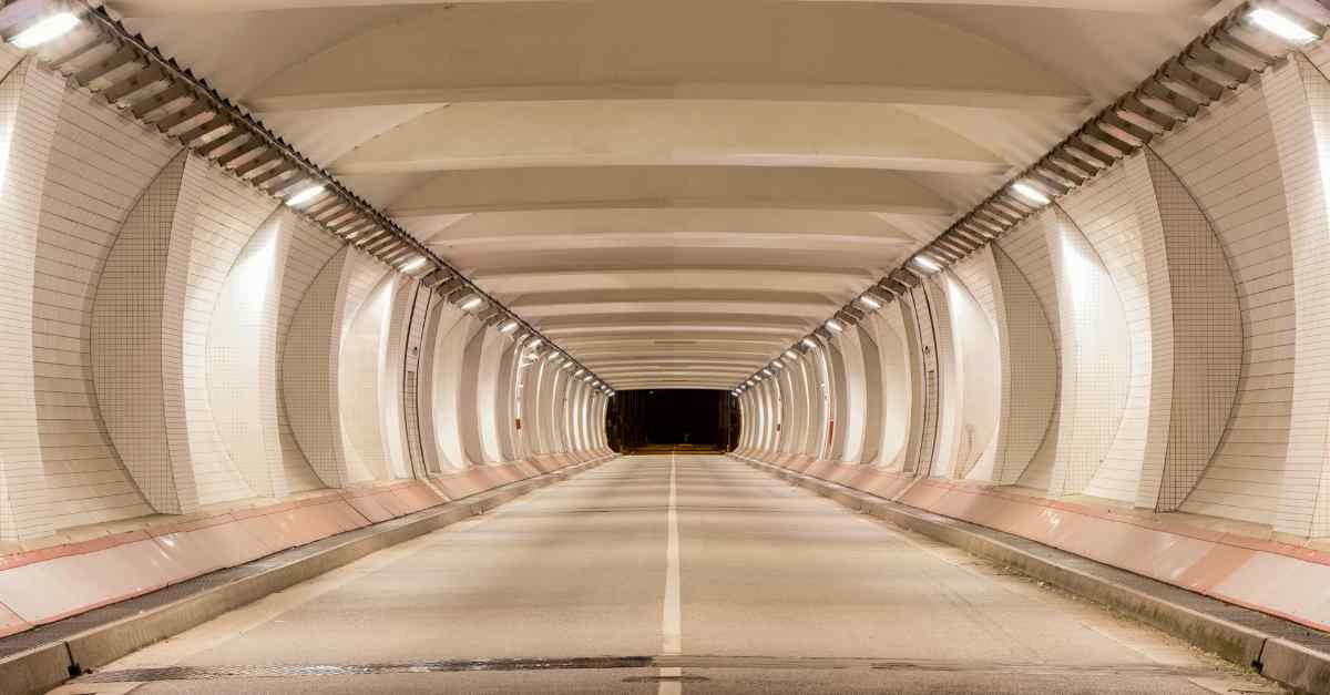 Underground tunnel