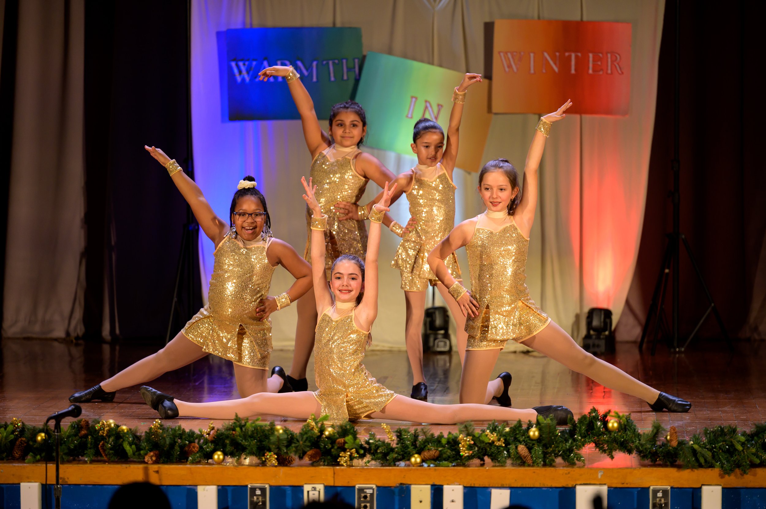 GreenhouseWinter2025_20251213_GraceCopeland_1866 (1).jpg