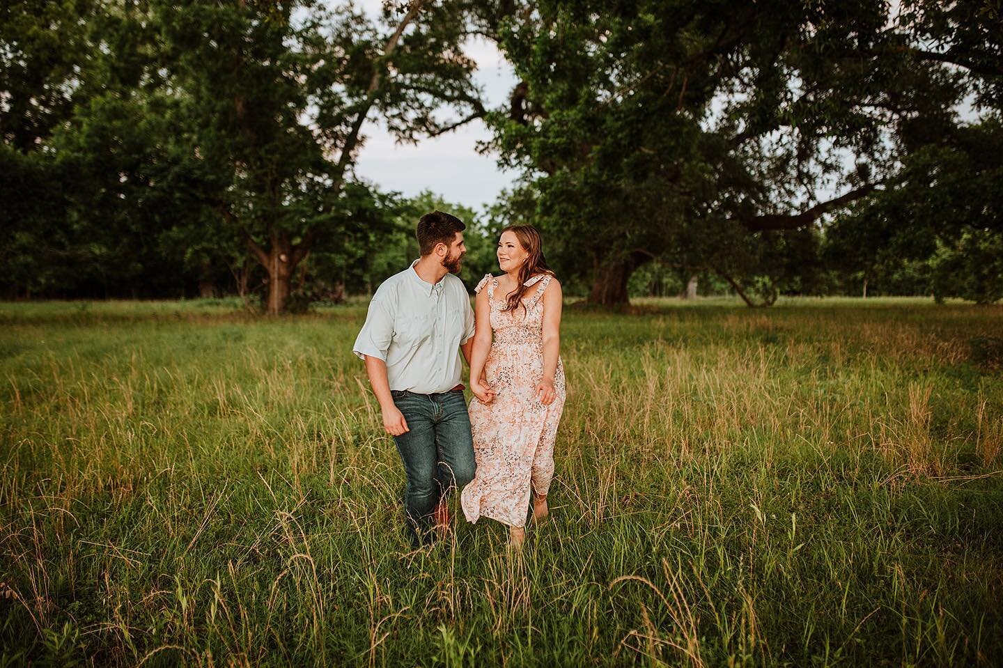 Happy wedding day to Tristin and Natalie! Thank goodness we get a break from the rain again today! Can&rsquo;t wait to watch y&rsquo;all dance the night away ❤️

@natalie_duhon_ 
@goldenhouseent