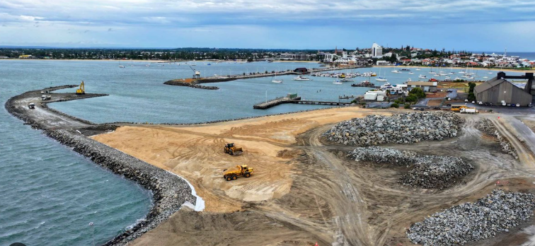 How Can Waterfront Facilities Stay Open During Marine Construction Upgrades