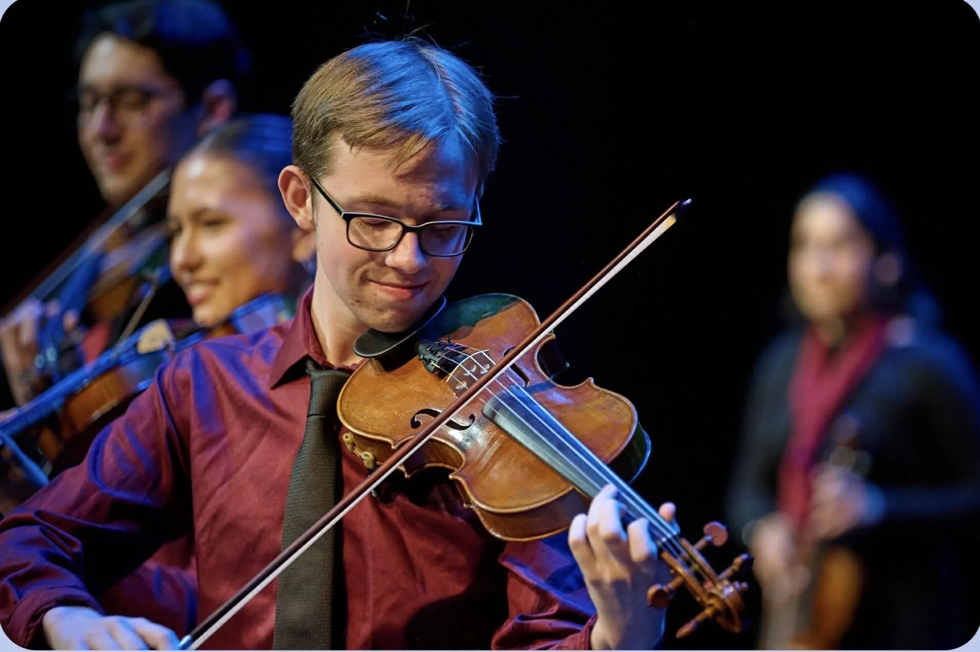 Singing with Fiddelium at The Port Theatre