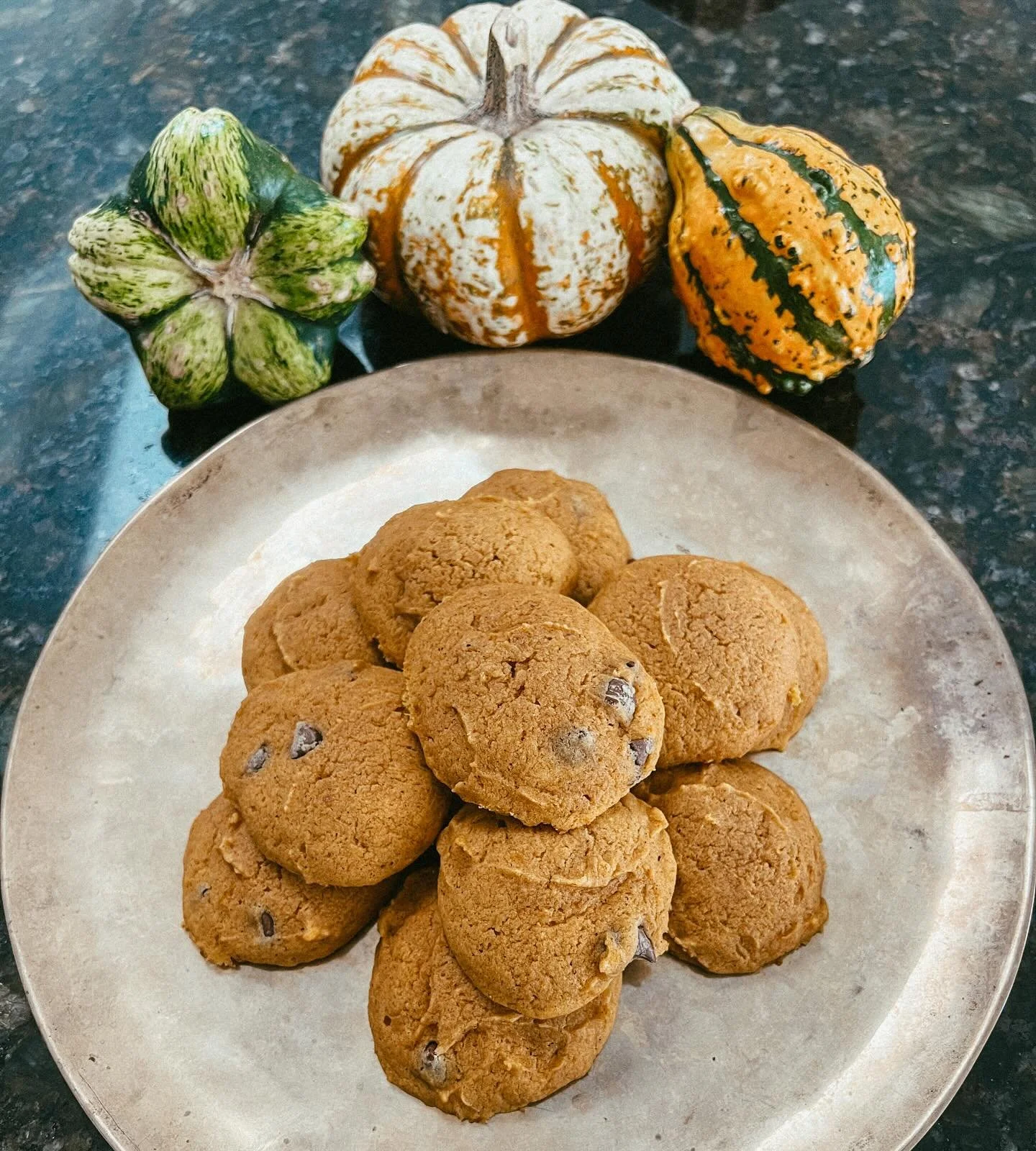 80 degree temps finally + @asher.nilsson birthday + a visit from @beckam_nilsson & @kynadeesnow = a perfect weekend (- missing @jadennilsson) & calls for everyone’s favorite PUMPKIN CHOCOLATE CHIP COOKIES!! I made a double batch to send