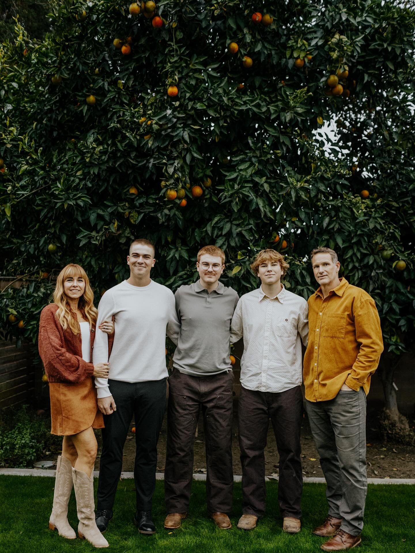 MERRY CHRISTMAS ❤️ the NILSSONS
wishing you love, peace, happiness &amp; joy. we are filled with gratitude to all be together this christmas, for family, friends &amp; another year we&rsquo;ve been fortunate to live &amp; enjoy!