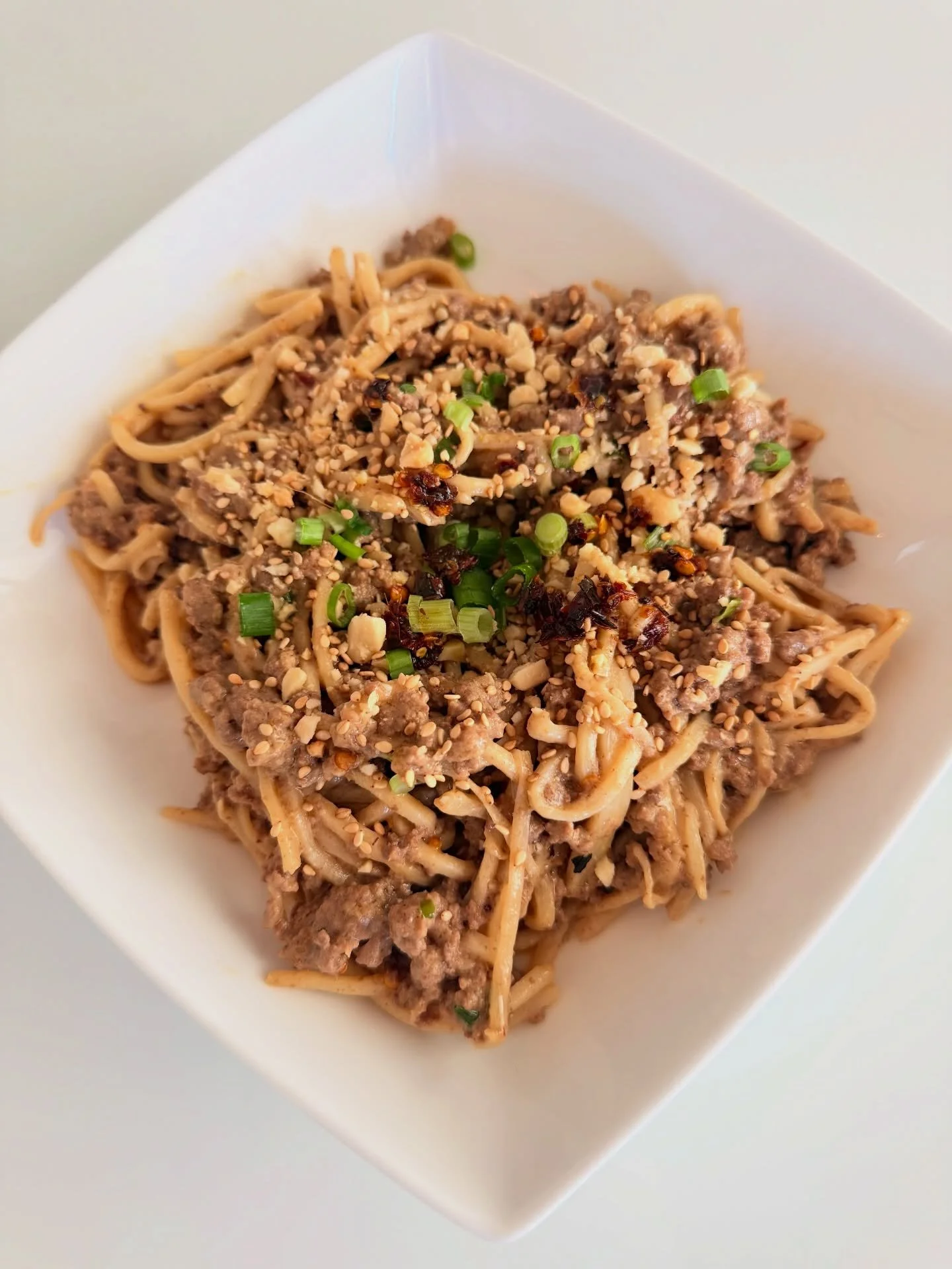 these 15min dan dan noodles from @kalejunkie were INCREDIBLE!!! I doubled everything for my crew of 3 &amp; we had a 1/2 serving leftover (which @asher.nilsson will probably finish tonight). it was so simple to make. I used ground beef instead of por