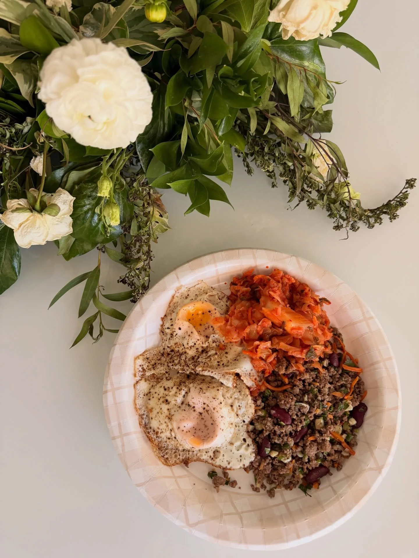 40g post workout protein plate: leftover taco meat + 2 poached eggs &amp; kimchi

I made 2lbs taco meat last night, cooked with 1/2 onion, 4 cloves garlic, seasoned with s/p, 1/2t @traderjoes onion salt, 1/2t garlic powder, 1 1/2t cumin &amp; 1t oreg