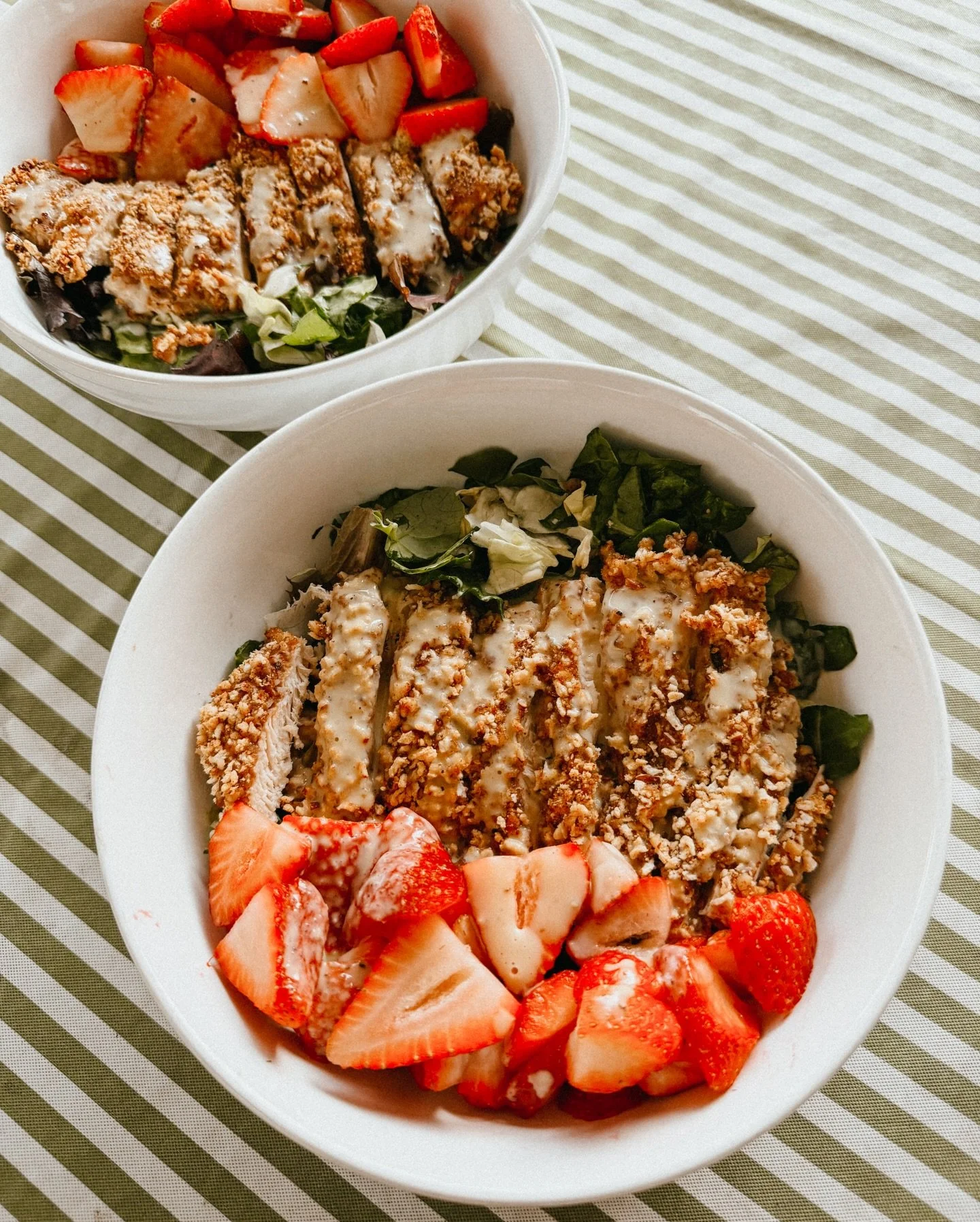 summer perfection: pecan crusted chicken &amp; strawberry salad

used feel good foodies pecan chicken recipe w gf panko, honey mustard dressing recipe below &amp; served over chopped baby spinach/kale &amp; sweet butter blend lettuce

&frac12;c plain