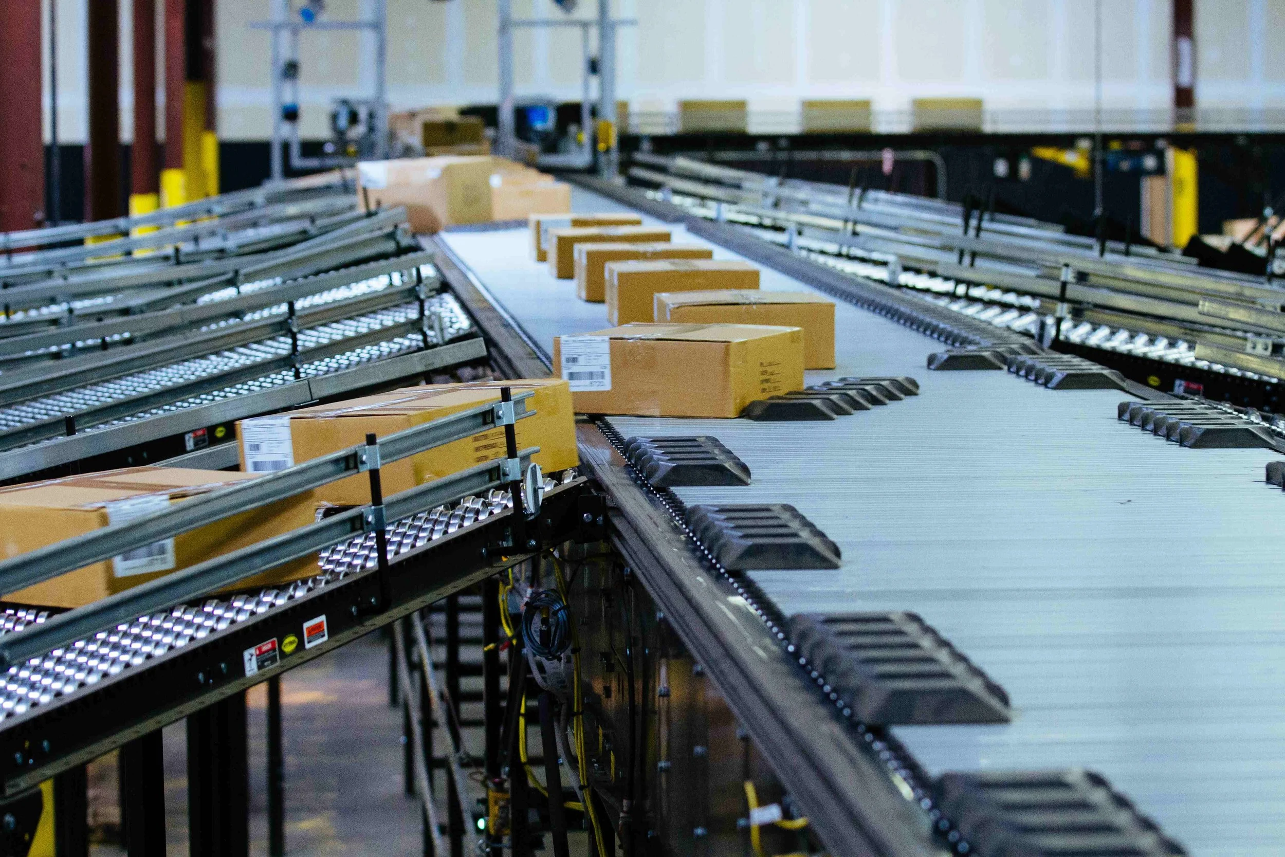 Prosort Sliding Shoe Sorter Conveyor , Hytrol ProSort Shoe Sorter – JEWYLV