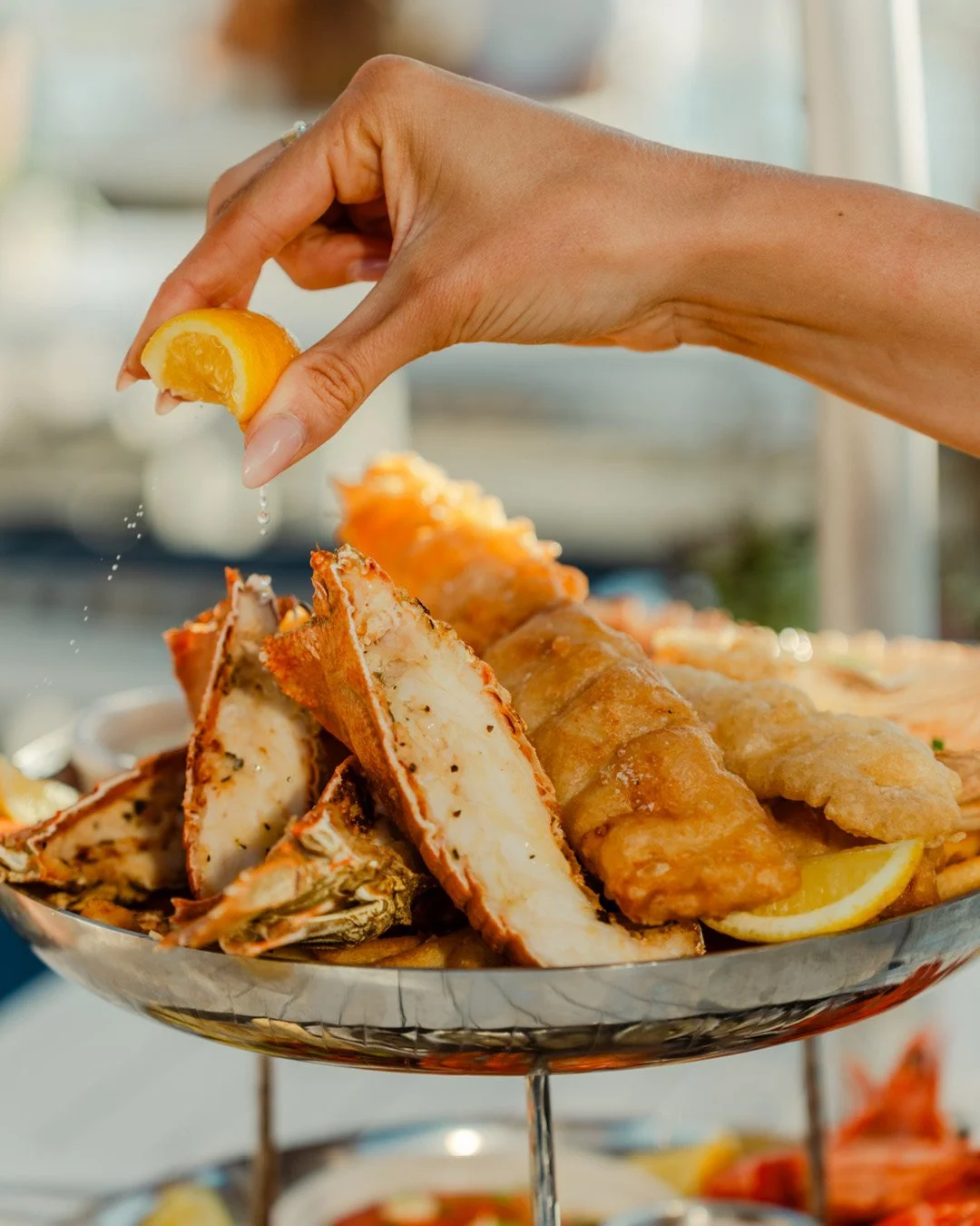 That moment when our signature seafood platter hits the deck. 

+++

#SeafoodPlatter #SignatureDish #FreshFromTheWater #WatersideDining #StGeorgeSailingClub #TasteOfTheRiver #SeafoodLovers #DinnerWithAView #ClubLife #WhereYouWantToBe