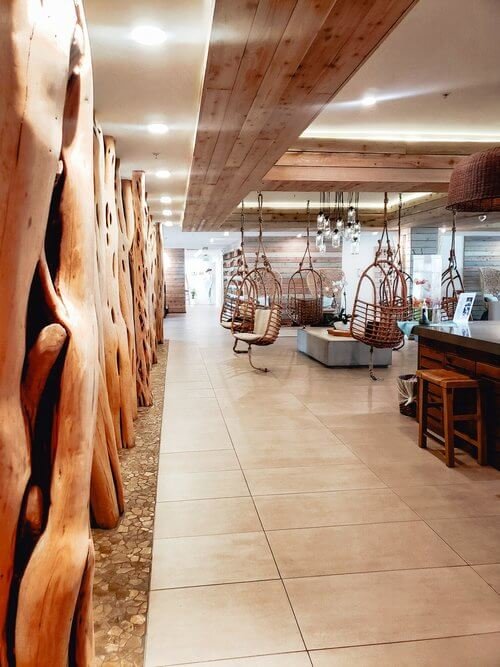 The lobby at Amara Cay Resort in Islamorada, Florida