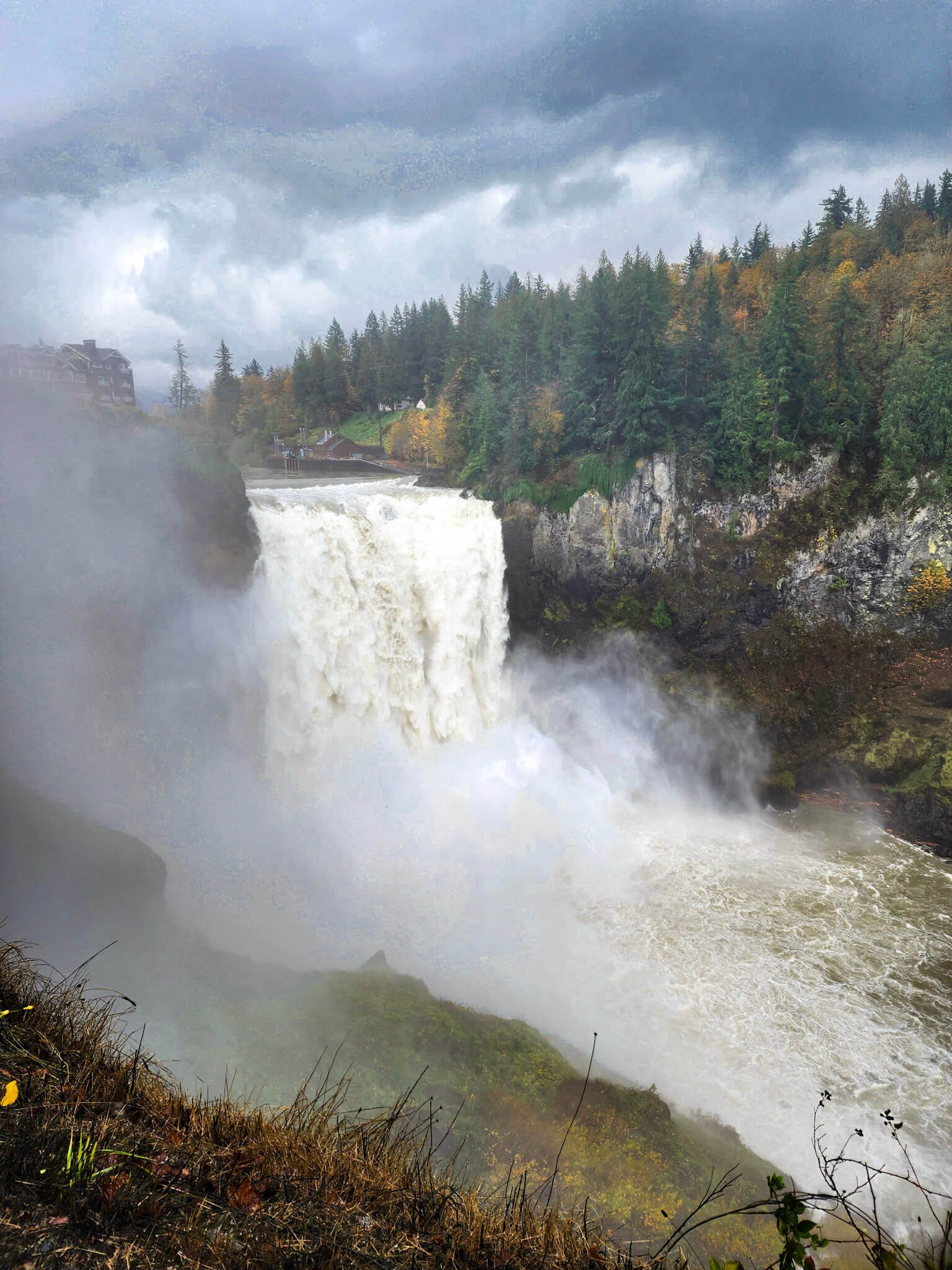 Snoqualmie Falls