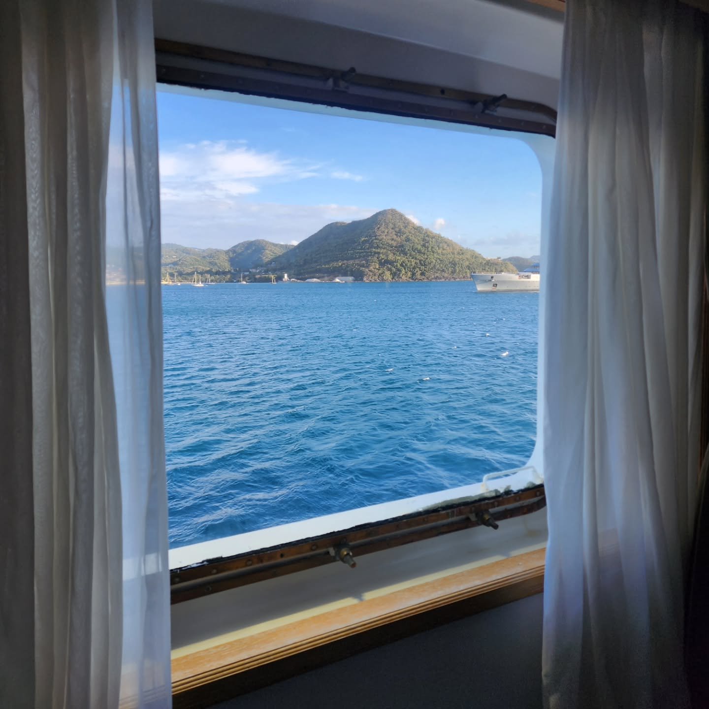 Postcards from paradise 🌴

Imagine this is your view for 7 days... dreamy, right?

#windstarcruises #travelmoreworryless #smallshipcruising