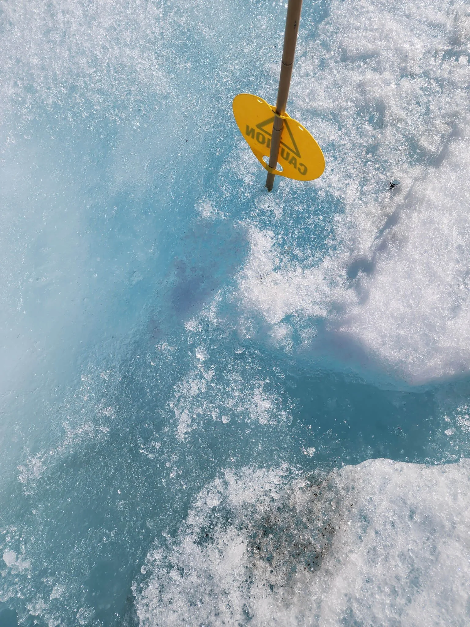 Deep crevasses on Athabasca Glacier.jpg