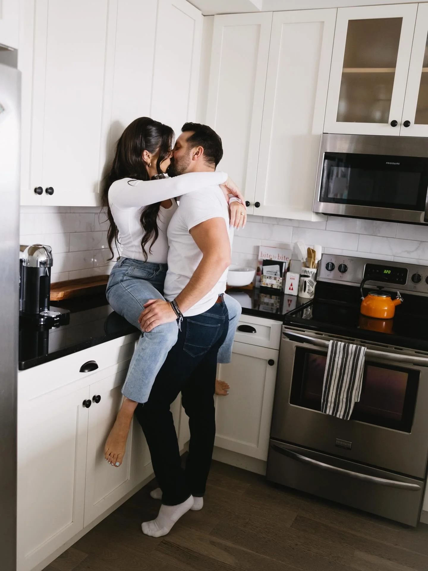 Whether you&rsquo;re snuggling up with your hunny or hanging with family and friends, hope you&rsquo;re celebrating love.

Happy Valentine&rsquo;s Day! 🖤

#njengagementsession #njengagementphotos #jerseycityweddingphotographer #jerseycityengagement