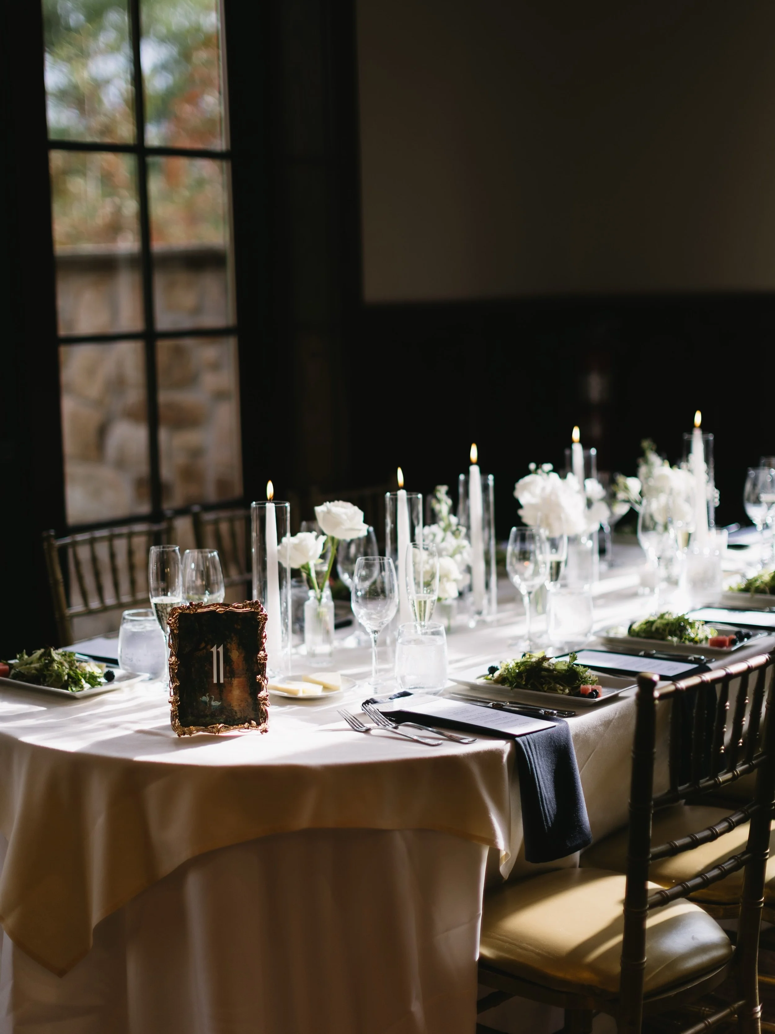 It&rsquo;s the little things that make your day so BIG 🖤

Couple: @morganalyssa98 @nickkelbaugh 
Planner: @champagnemagnoliasevents 
Venue: @hotelduvillage 
Photo: @jenmarvelphoto 
Video: @alenkafilms 
Florist: @ivyonmainfloral 
DJ: @premium.ent 
Il