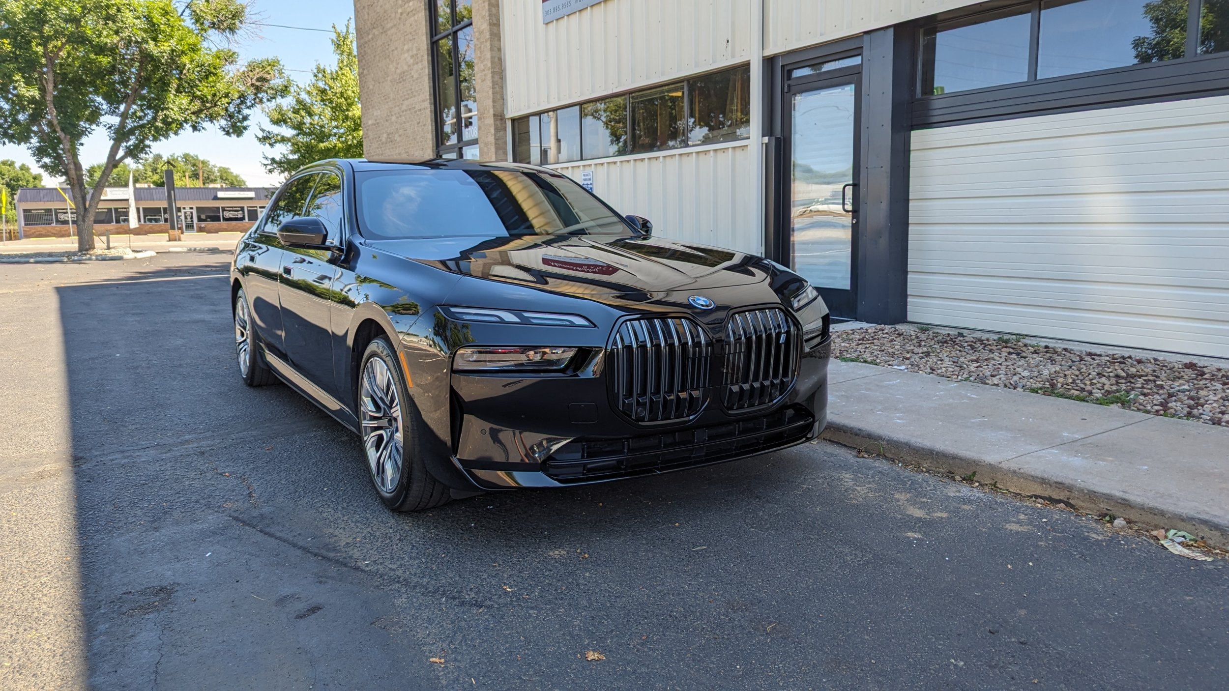 BMW i7 gloss black chrome delete blackout denver.jpg