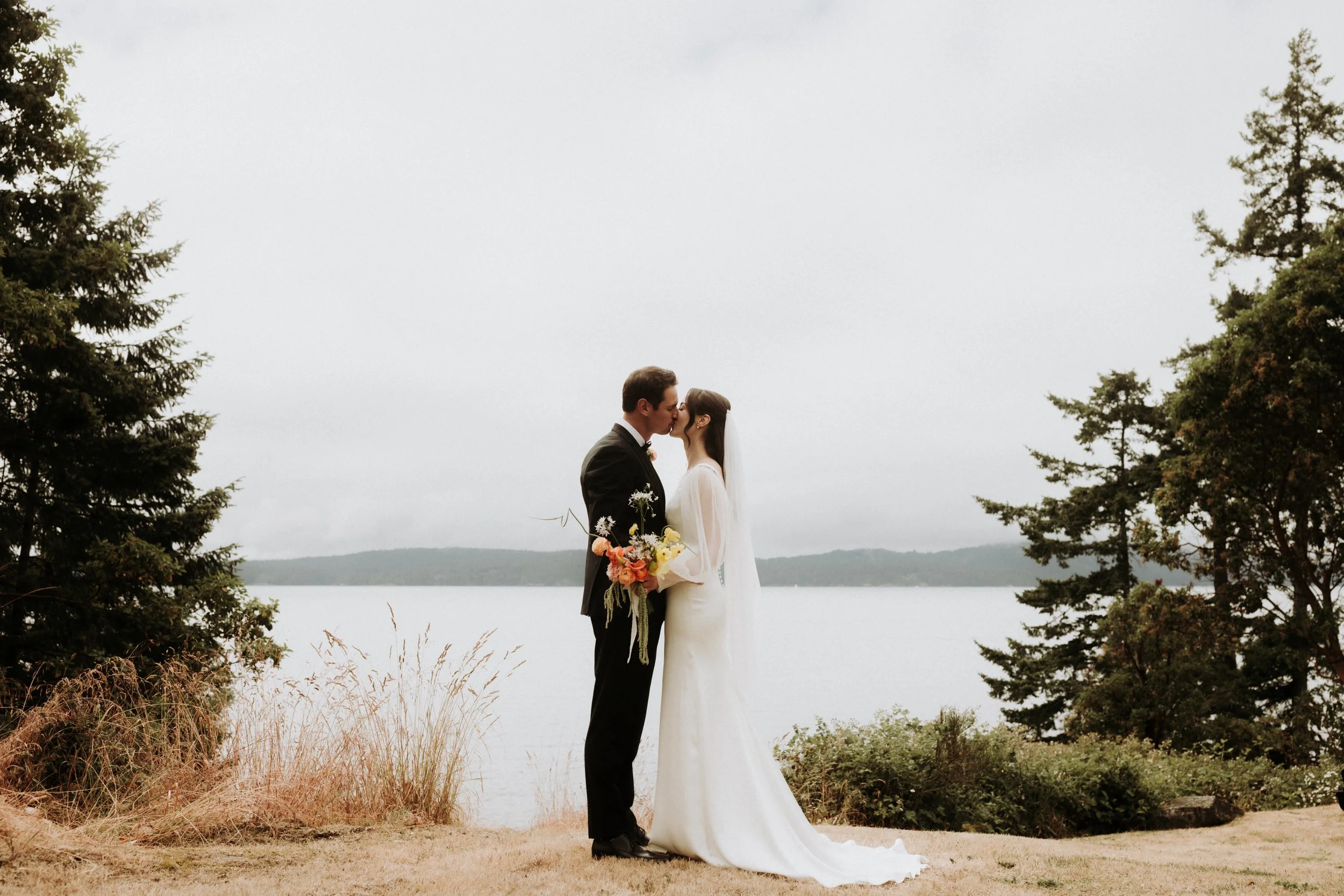 Pender Island Wedding Venue - The Tides Cottages
