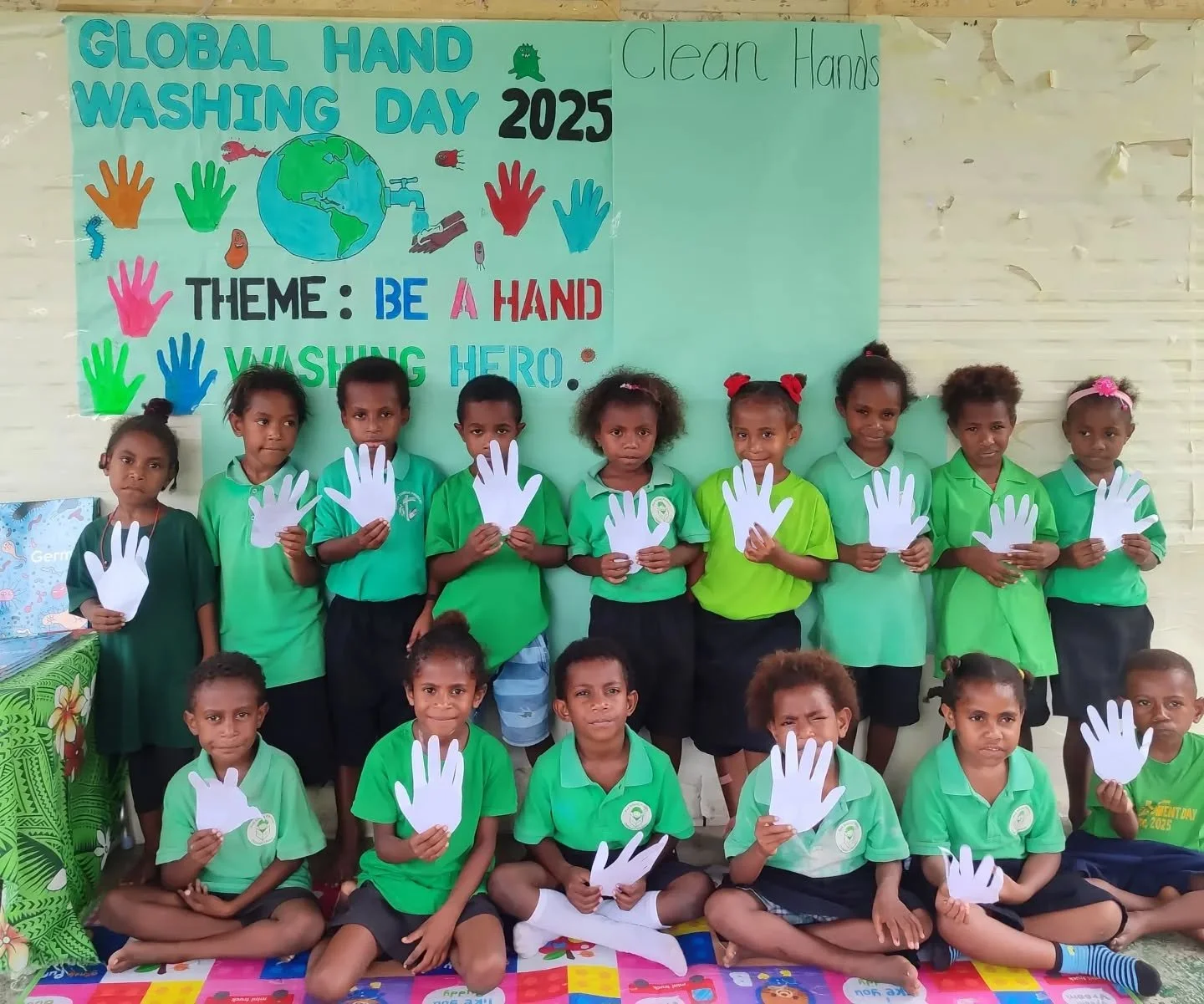 🌍 Global Handwashing Day &ndash; &ldquo;Clean Hands Save Lives!&rdquo; 🧼💦

Buk bilong Pikinini (BbP) joined the world in celebrating&nbsp;Global Handwashing Day&nbsp;on&nbsp;October 15, a day dedicated to promoting the importance of good hand hygi