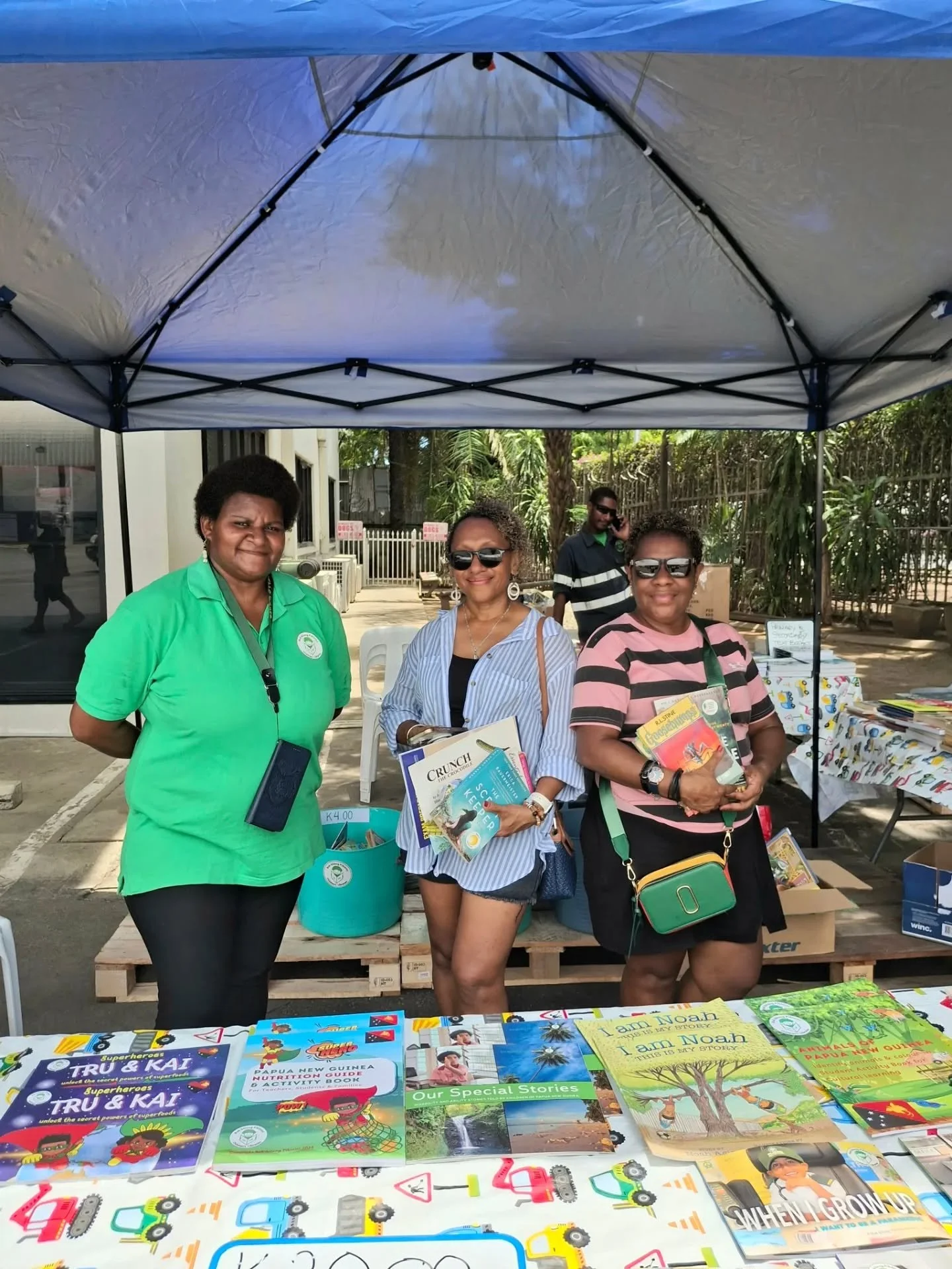 📚 Sausage Sizzle &amp; Book Sale with Theodist! 🌭📖

Buk bilong Pikinini extends our heartfelt thank you to Theodist for generously hosting us on Saturday, 1st November 2025, at their Port Moresby and Lae Showroom carparks for our Sausage Sizzle an