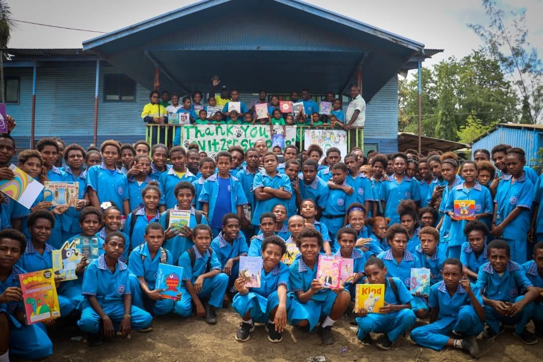Svitzer PNG Supports Buk bilong Pikinini Book Donation to Evedahana Primary &amp; Junior High School