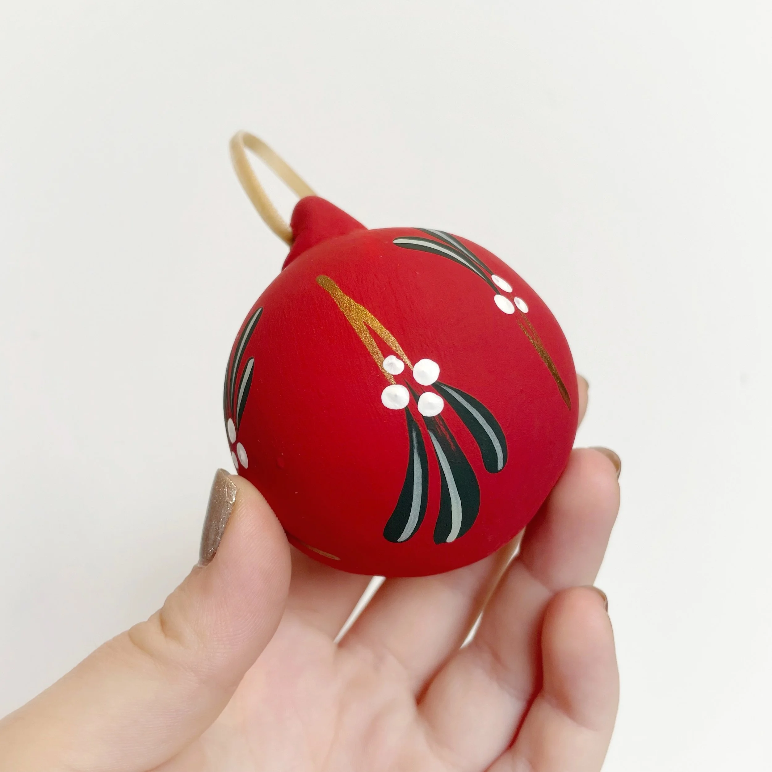 Mistletoe Red 2.jpeg