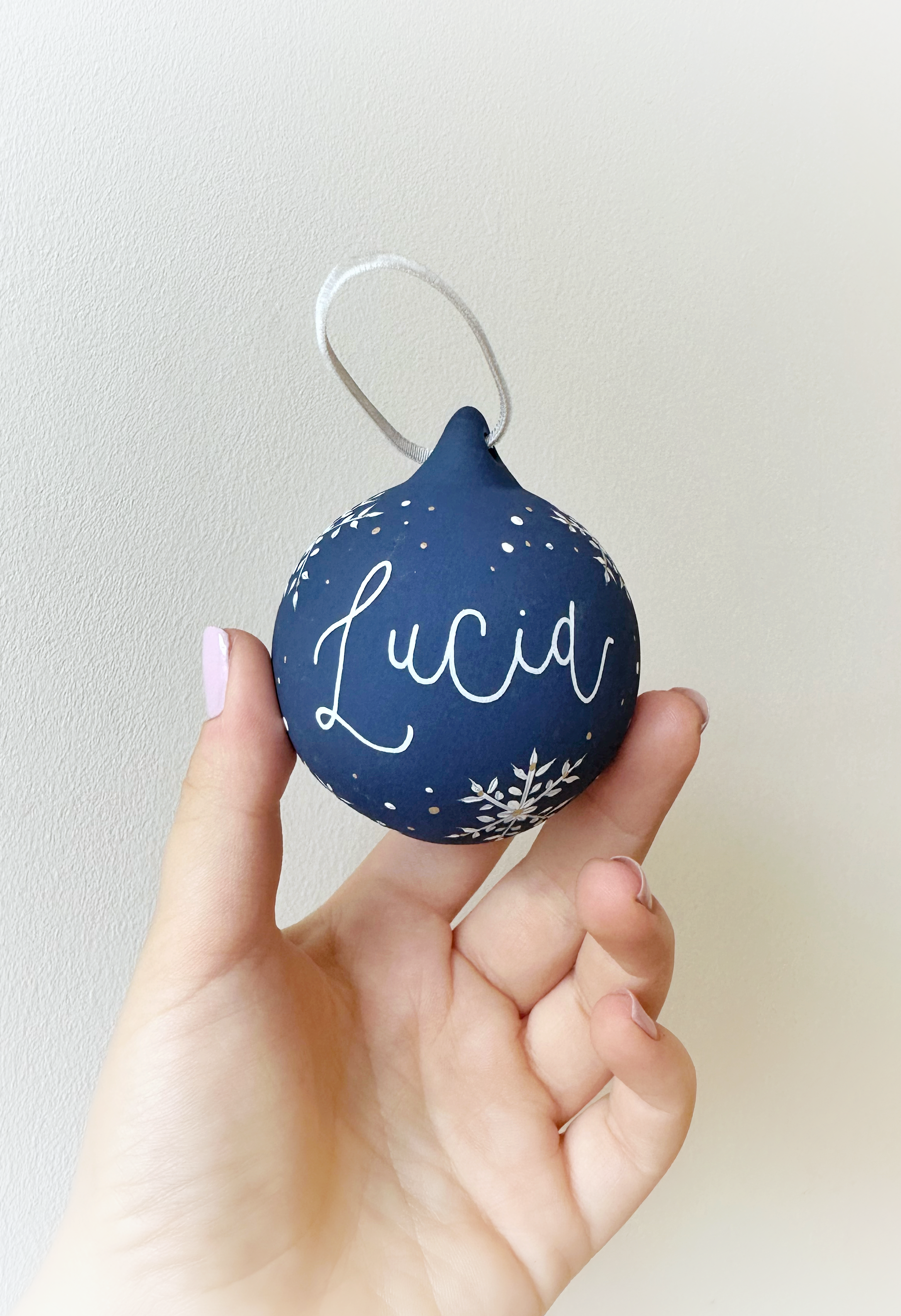 Snowflake Navy 2.png