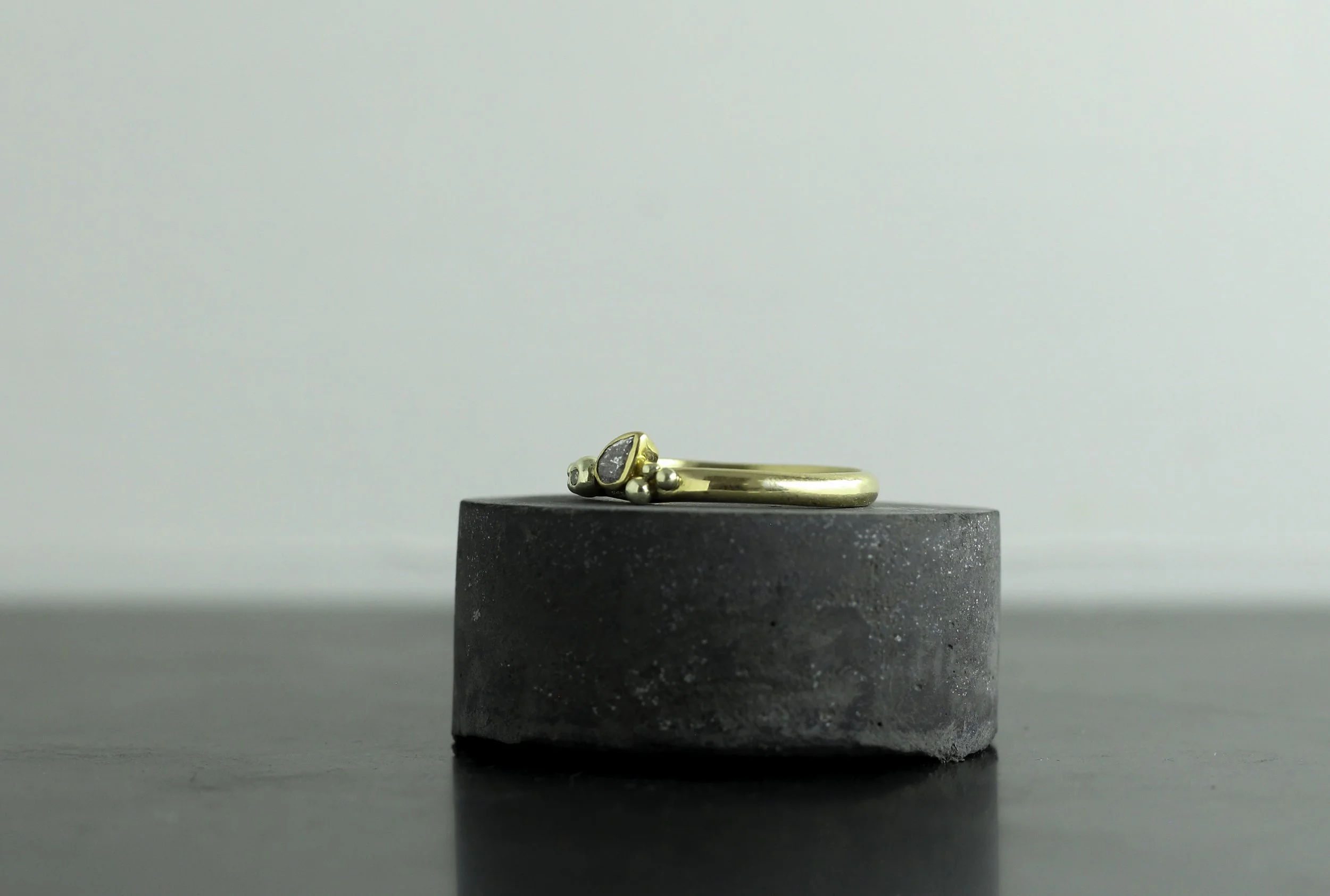 300 gold pear diamond side.jpg