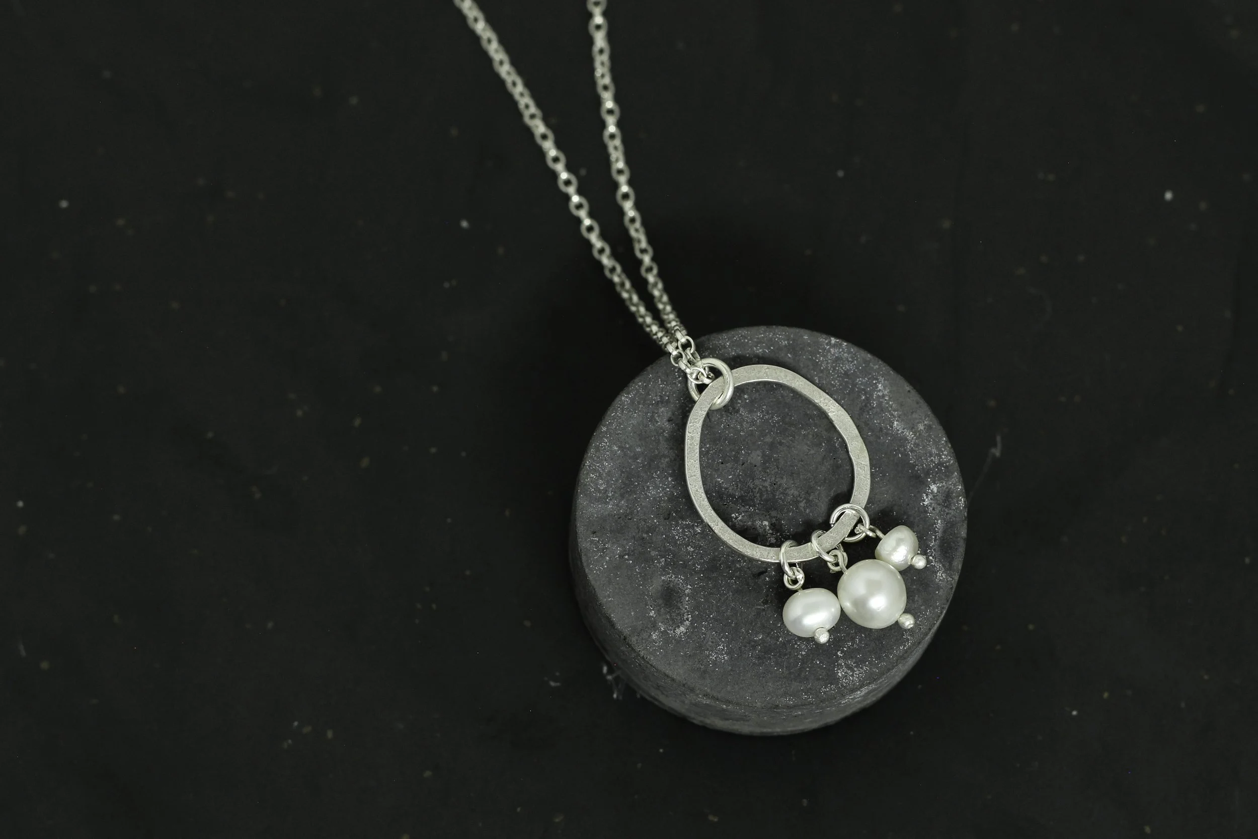 300 pearl clust necklace.jpg