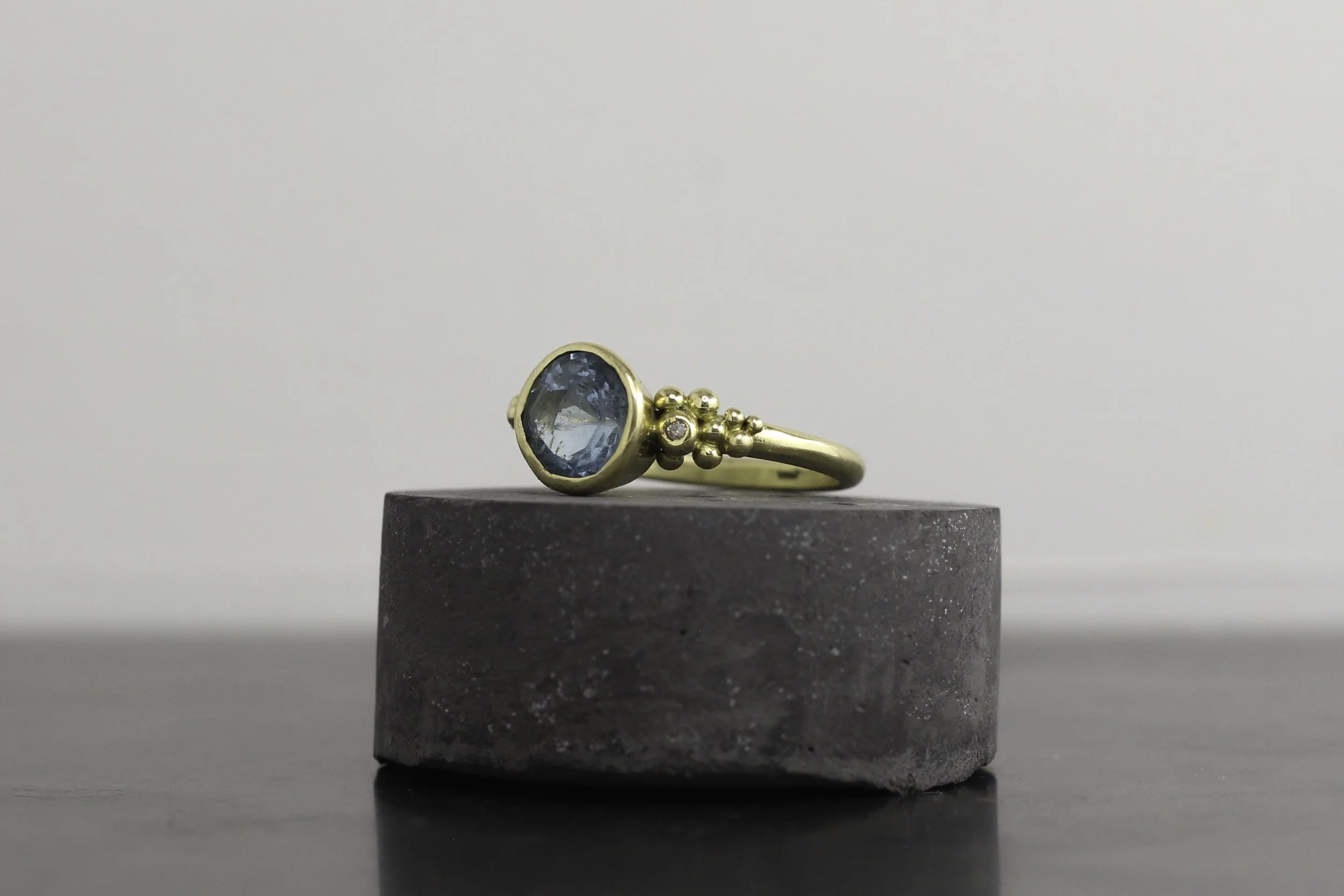 300 aqua 18ct ring.jpg