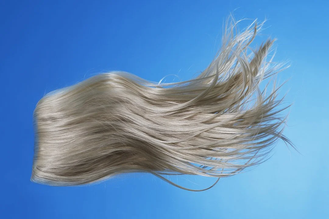 BLOND