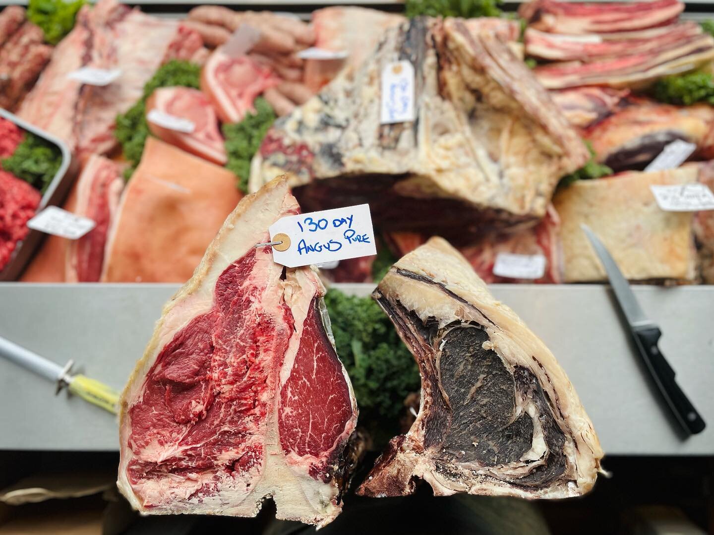 Just opened this beautiful 130 day aged purebred Aberdeen Angus from John Coatsworth.  T-bone, Sirloin, Rump and Ch&acirc;teau Briand in the counter for this weekend.  #cannyold
