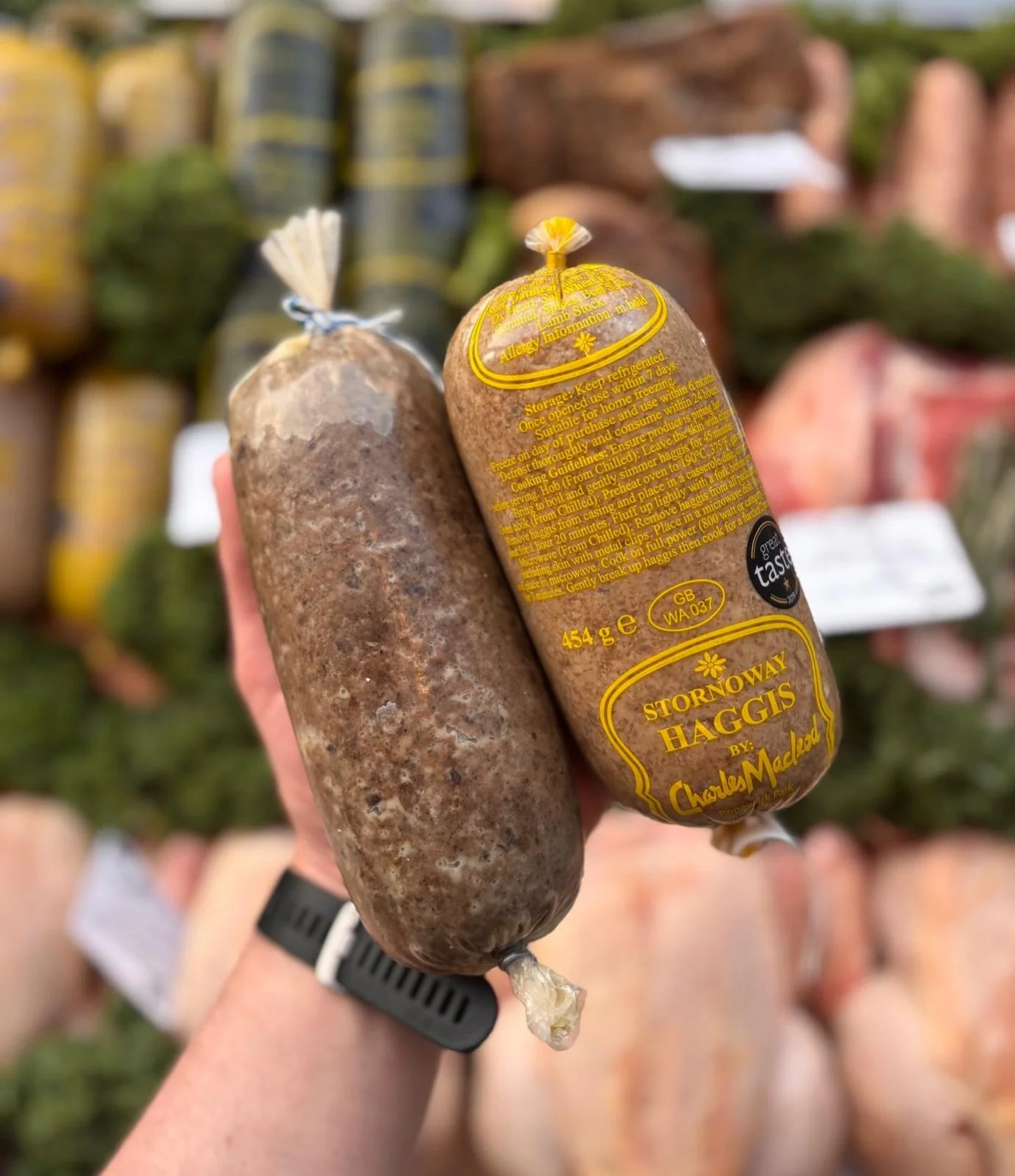 A reminder that our Burns Night Haggis order books are now open. Make sure you get your order in to avoid disappointment! Visit our website or pop in store to secure your Burns Night haggis 🏴󠁧󠁢󠁳󠁣󠁴󠁿