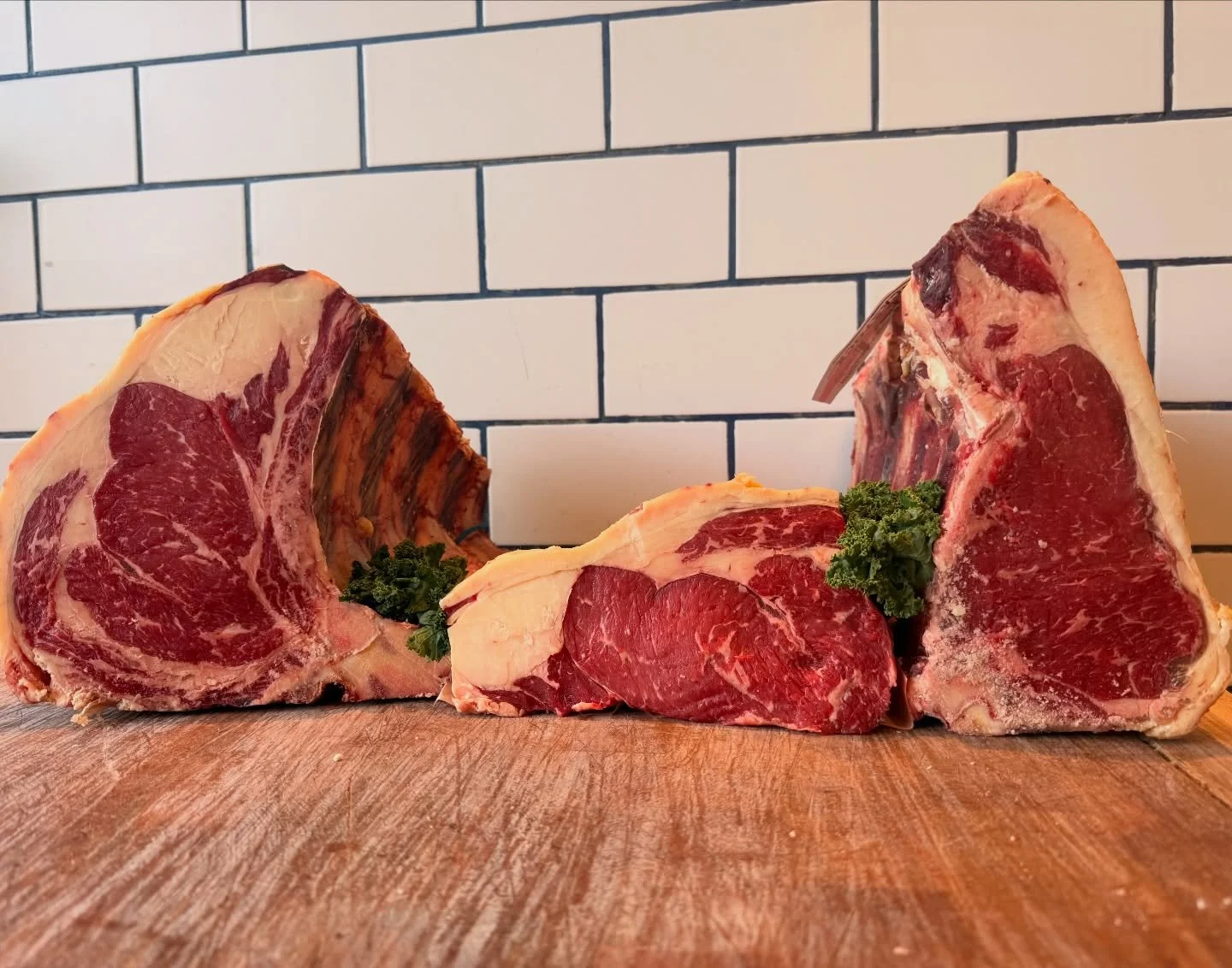 Hello Heaton! We have a special treat for you today - this 8 Year Old Ex Dairy. We have a rib, bone in sirloin and boneless sirloin steaks available. Open 9am-5pm today 🥩