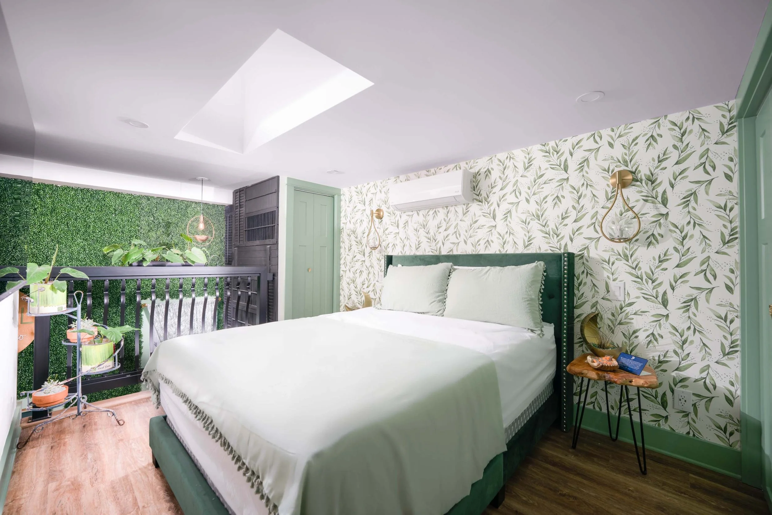 Garden Room — Hotel Philco