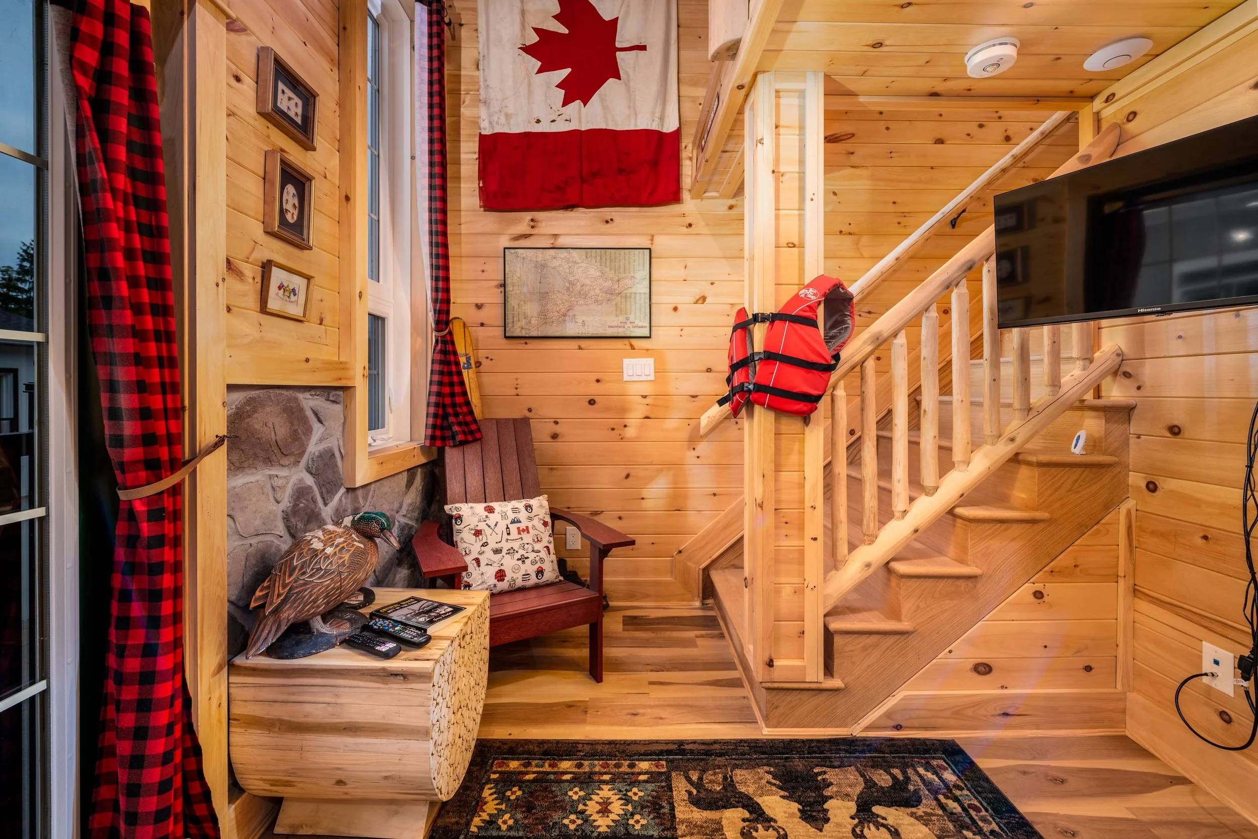 Cabin Room — Hotel Philco