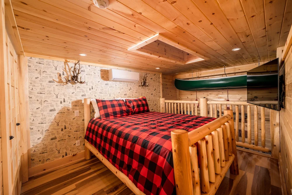 Cabin Room — Hotel Philco
