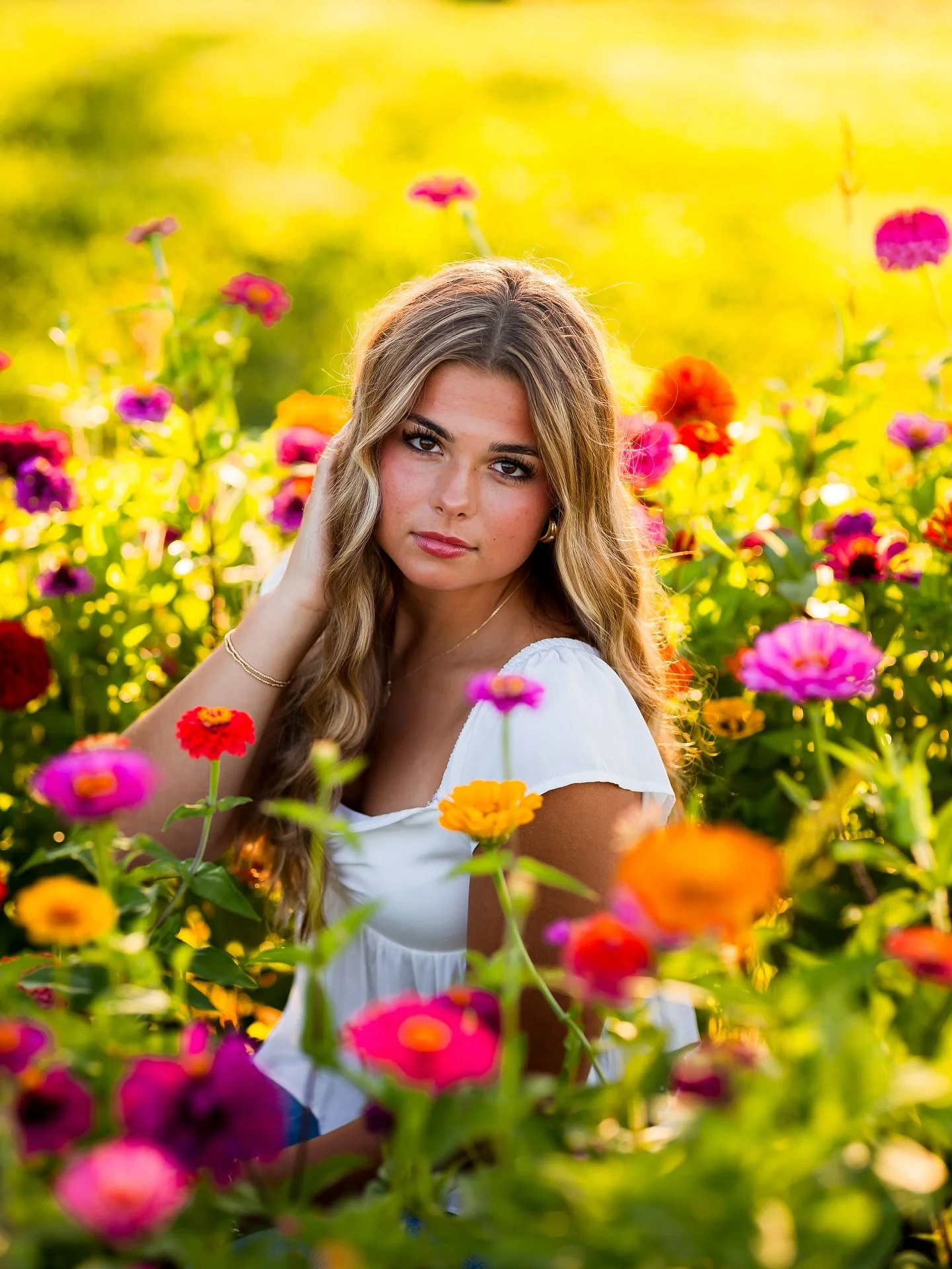 to say I am obessed w/ @madigananderson senior photos is an understatement &mdash; just stunning and so fun with her!!!! 🫶🏼✨📸
