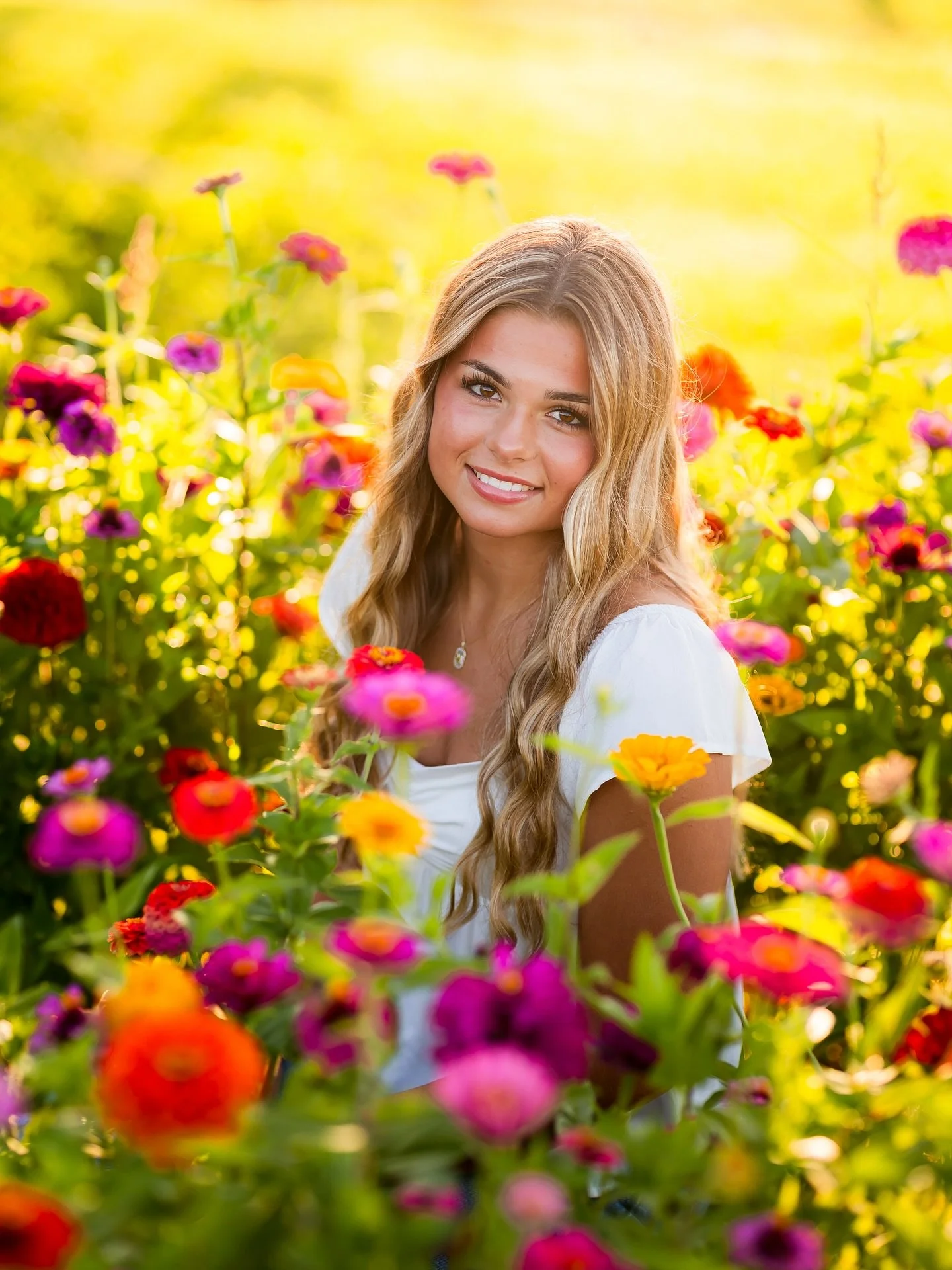 to say I am obessed w/ @madigananderson senior photos is an understatement &mdash; just stunning and so fun with her!!!! 🫶🏼✨📸